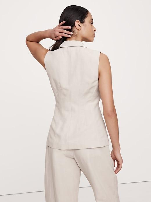 Hourglass Tencel™-Linen Vest Product Image