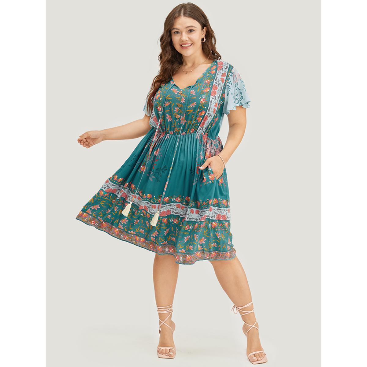 Plus Size Bandana Print Ruffle Sleeve Pocket Tie Neck Tassels Dress Emerald Women Vacation Tassels Tie Neck Short sleeve Curvy Knee Dress BloomChic 12/L Product Image