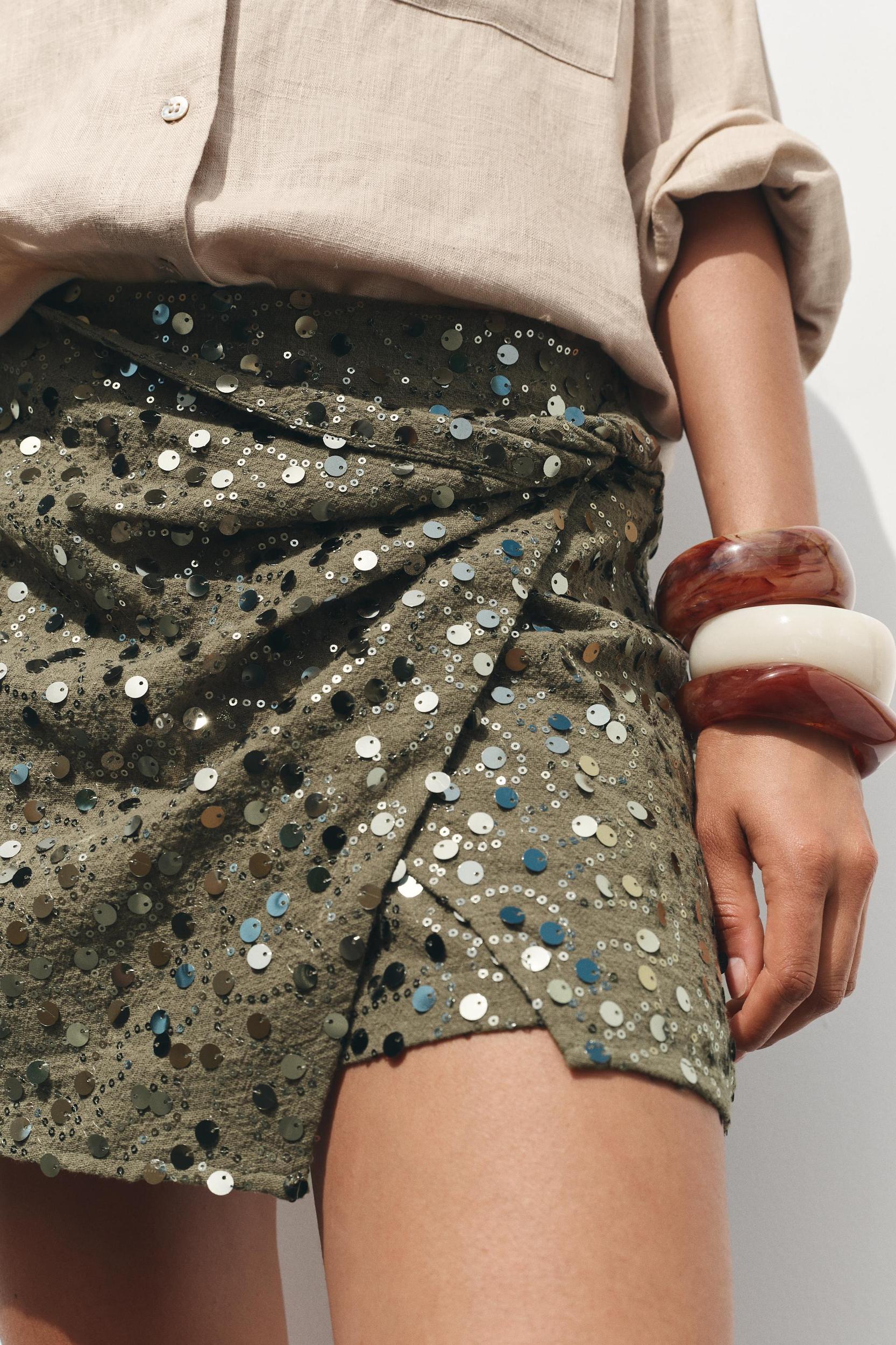 KNOTTED SEQUIN SKORT Product Image