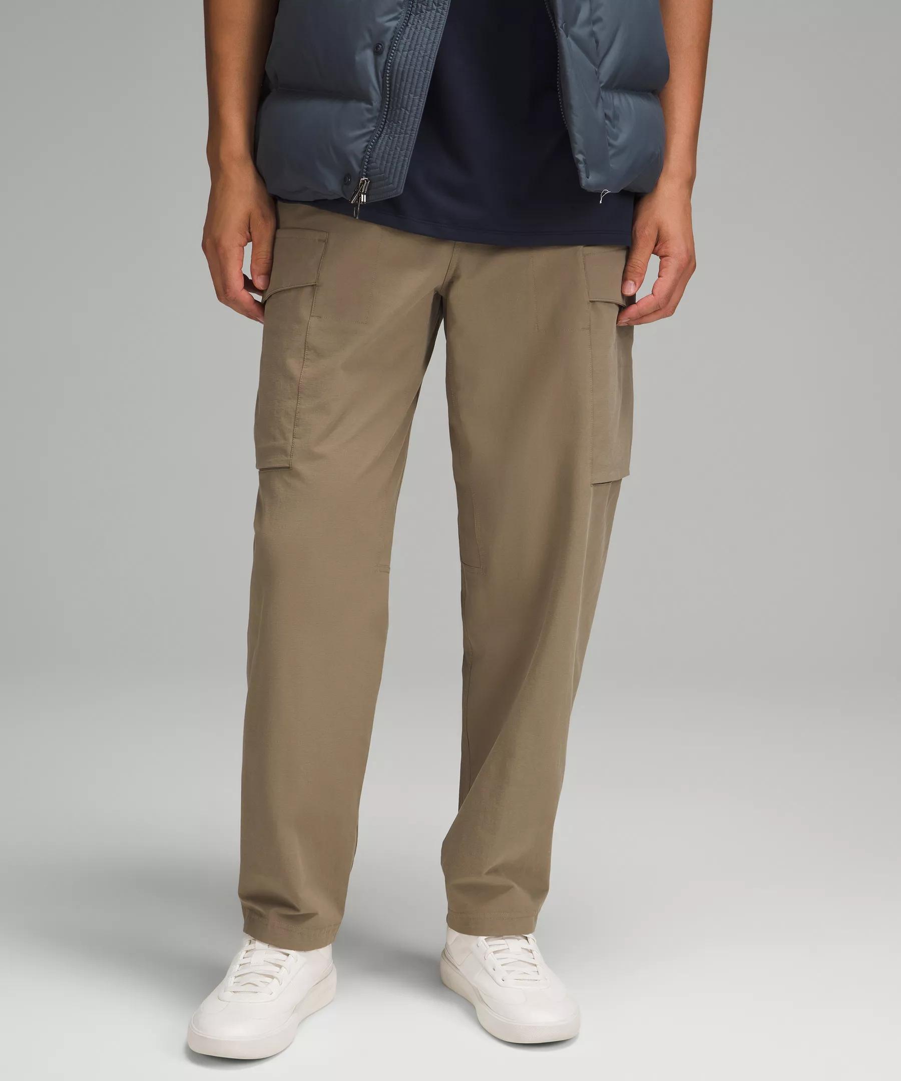 Stretch Cotton VersaTwill Relaxed-Fit Cargo Pant Product Image