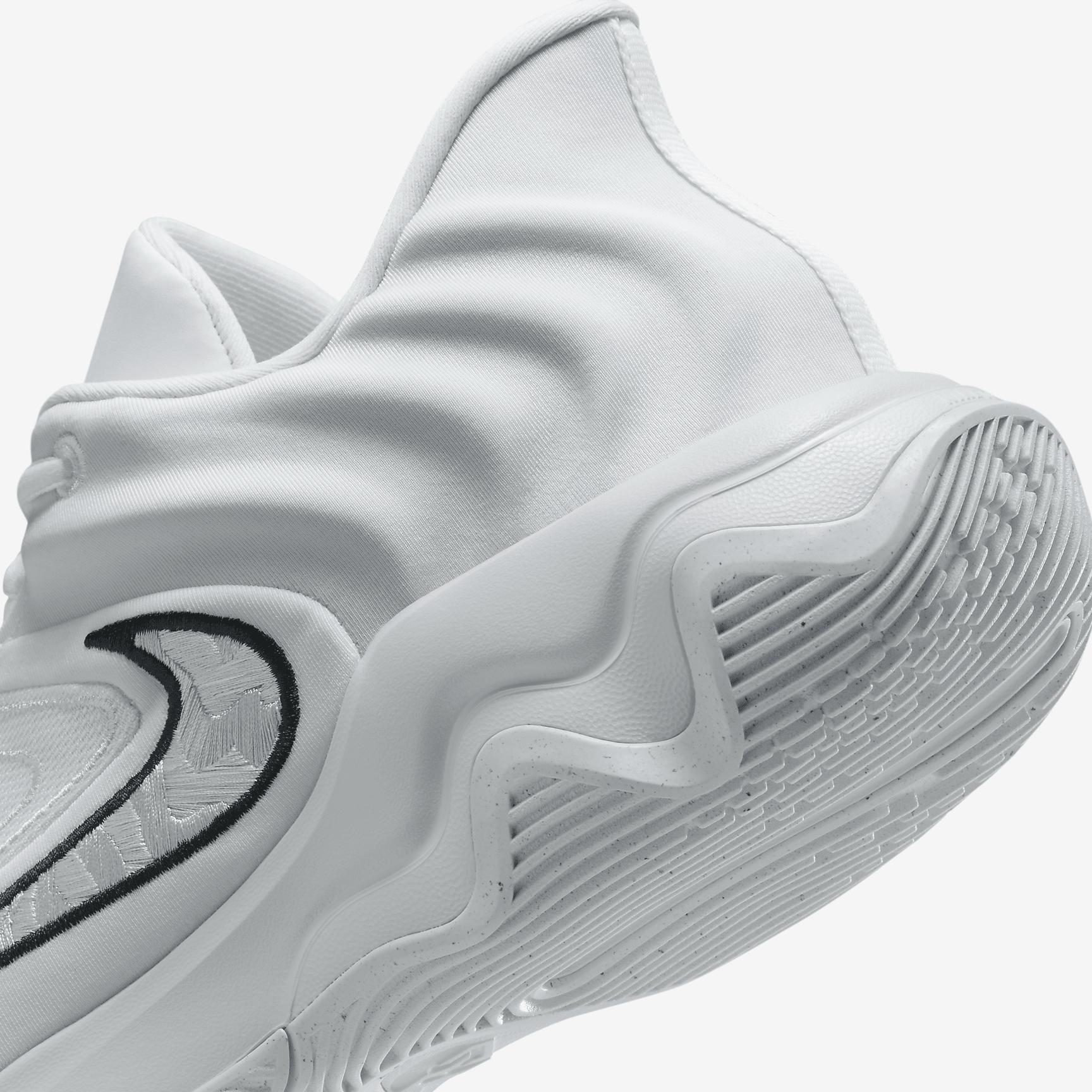 Giannis Immortality 4 Basketball Shoes Product Image