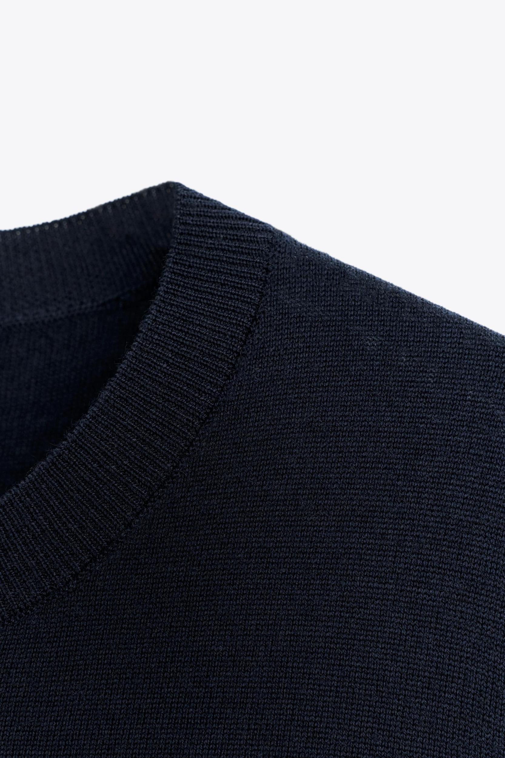 100% WOOL SHORT SLEEVE TOP Product Image
