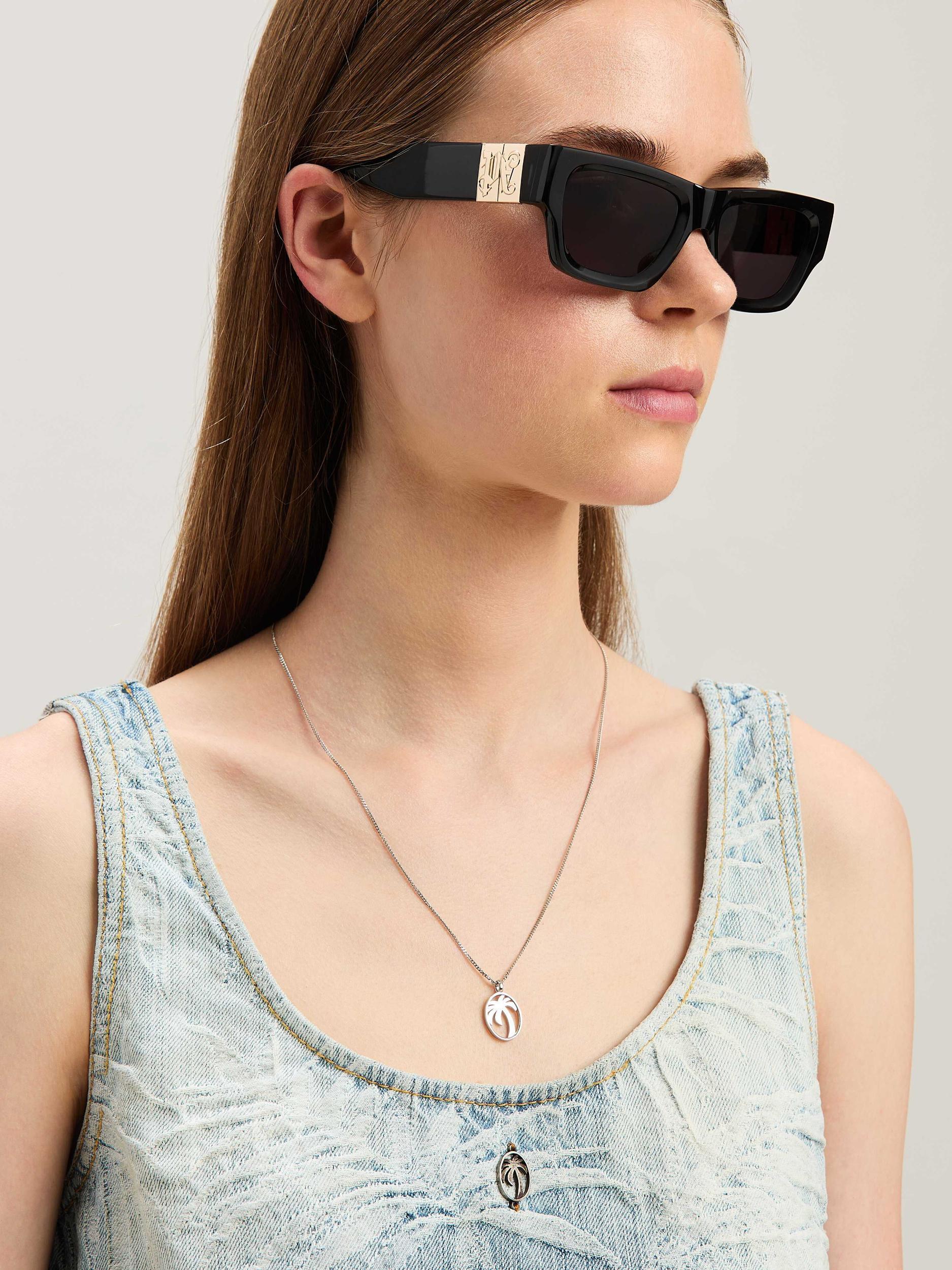 Oval Palm Necklace Product Image