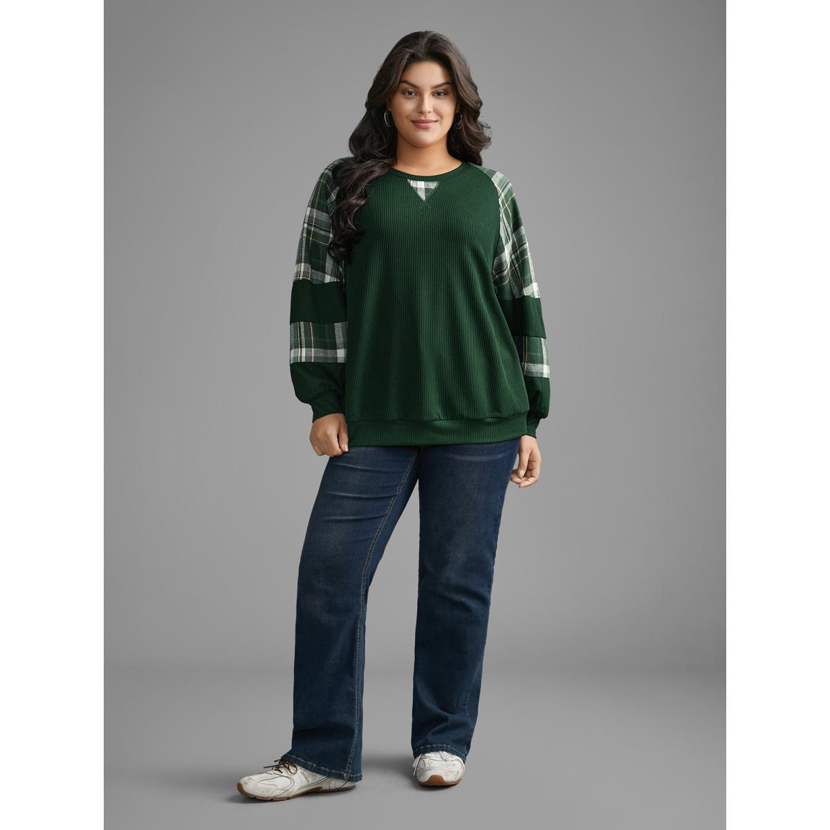 Plus Size Plaid Patchwork Raglan Sleeve Sweatshirt Women DarkGreen Casual Texture Round Neck Everyday Sweatshirts BloomChic 18-20/2X Product Image