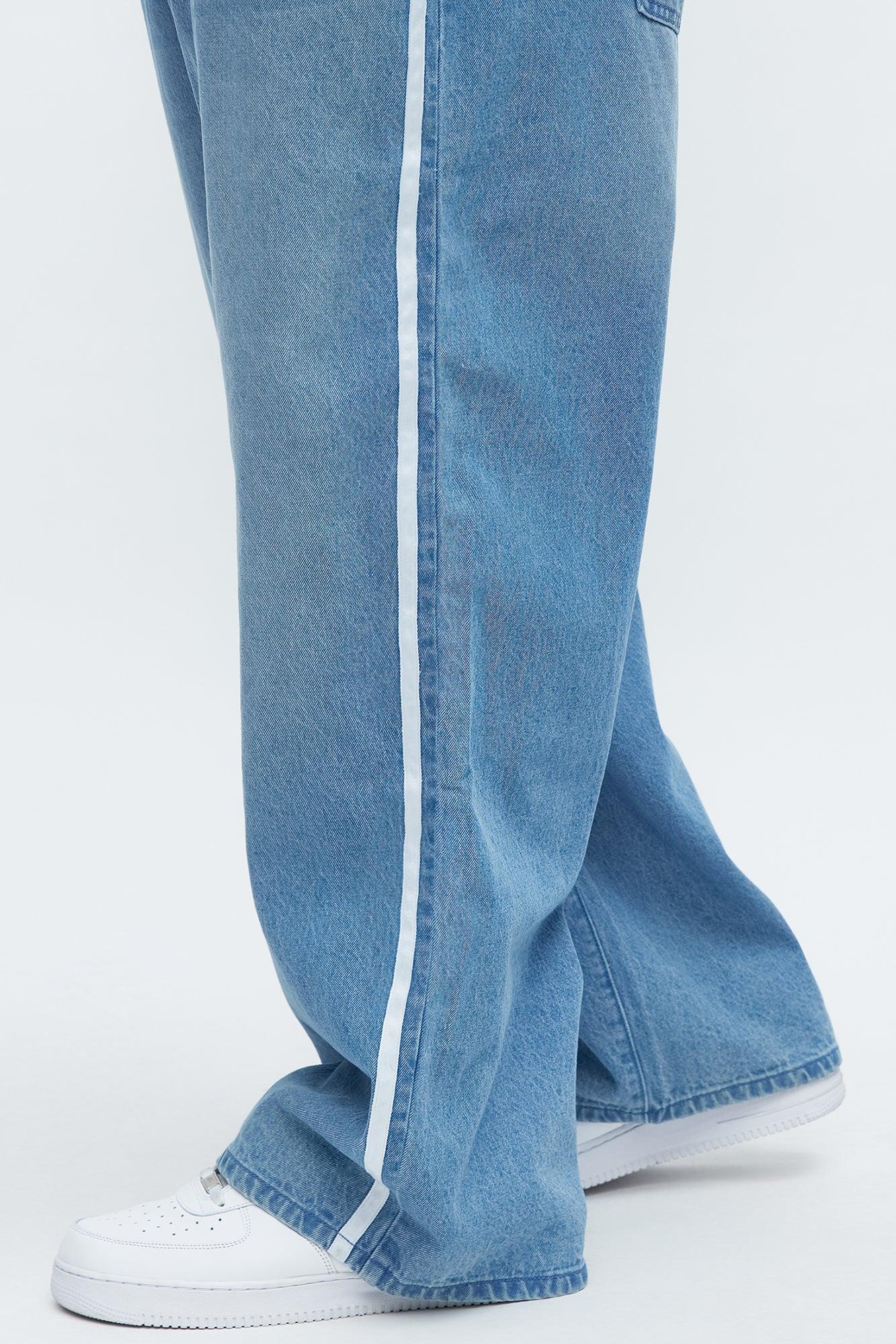Running These Streets Baggy Jeans - Light Blue Wash Product Image