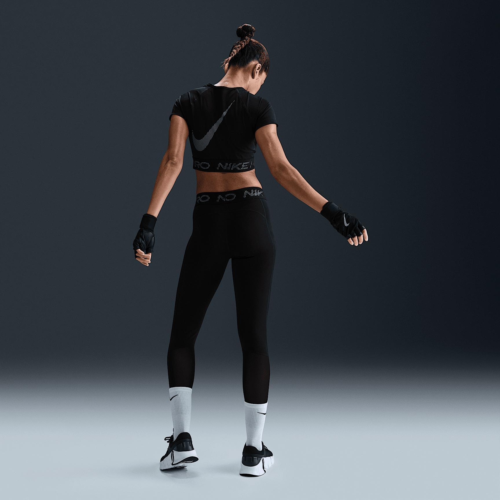 Women's Nike Pro Mid-Rise 7/8 Graphic Leggings Product Image