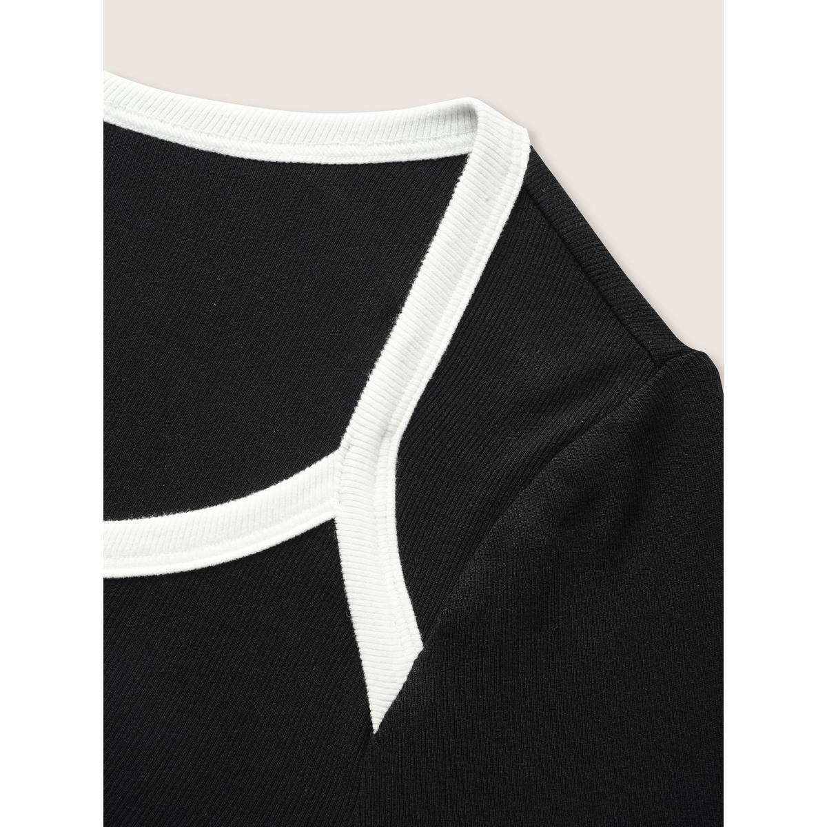 Plus Size Asymmetrical Neck Contrast Trim Pit Strip T-shirt Black Women Elegant Contrast Asymmetrical Neck Bodycon Everyday T-shirts BloomChic 30/6X Product Image