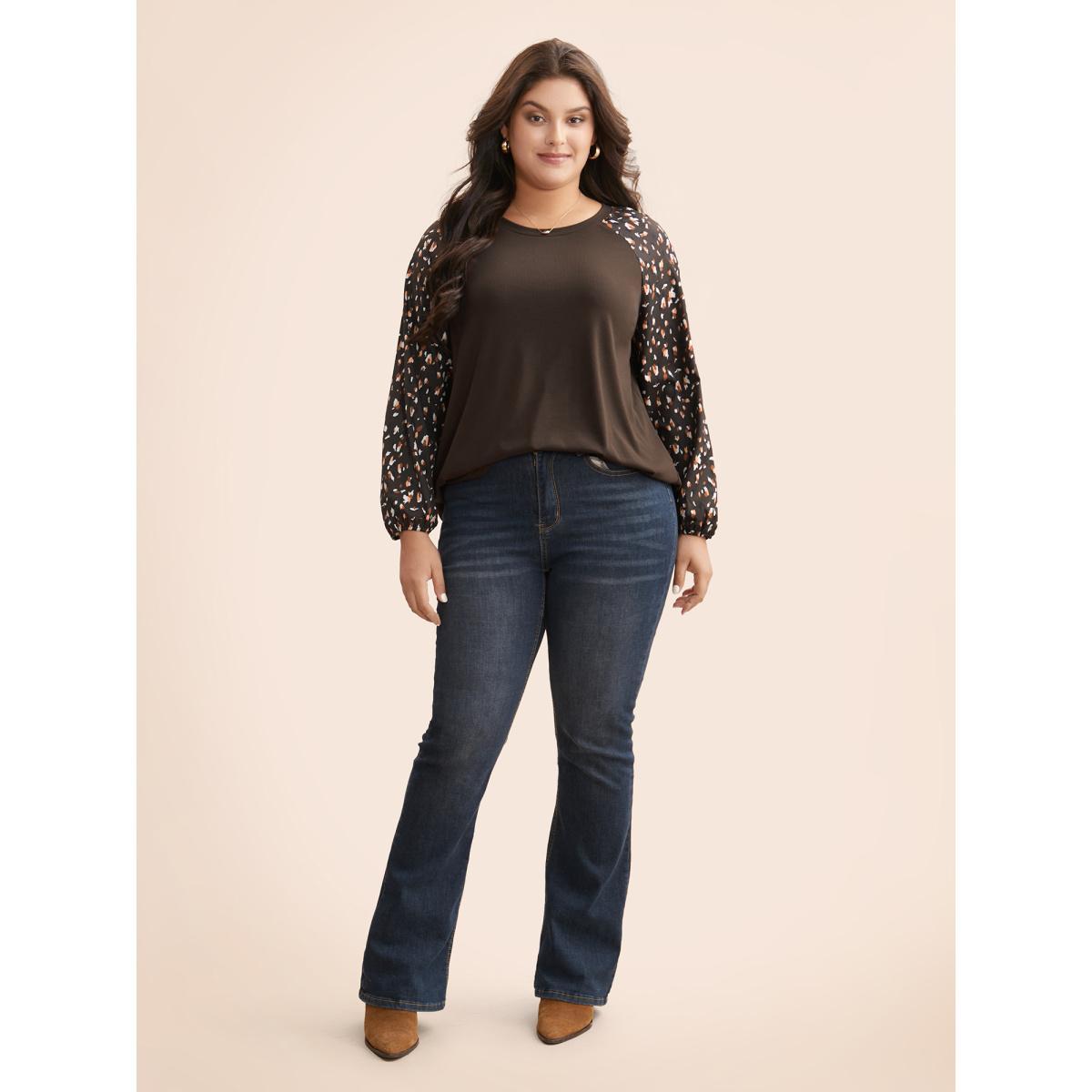 Plus Size Allover Print Patchwork Raglan Sleeve T-shirt DarkBrown Women Casual Contrast Round Neck Everyday T-shirts BloomChic 30/6X Product Image