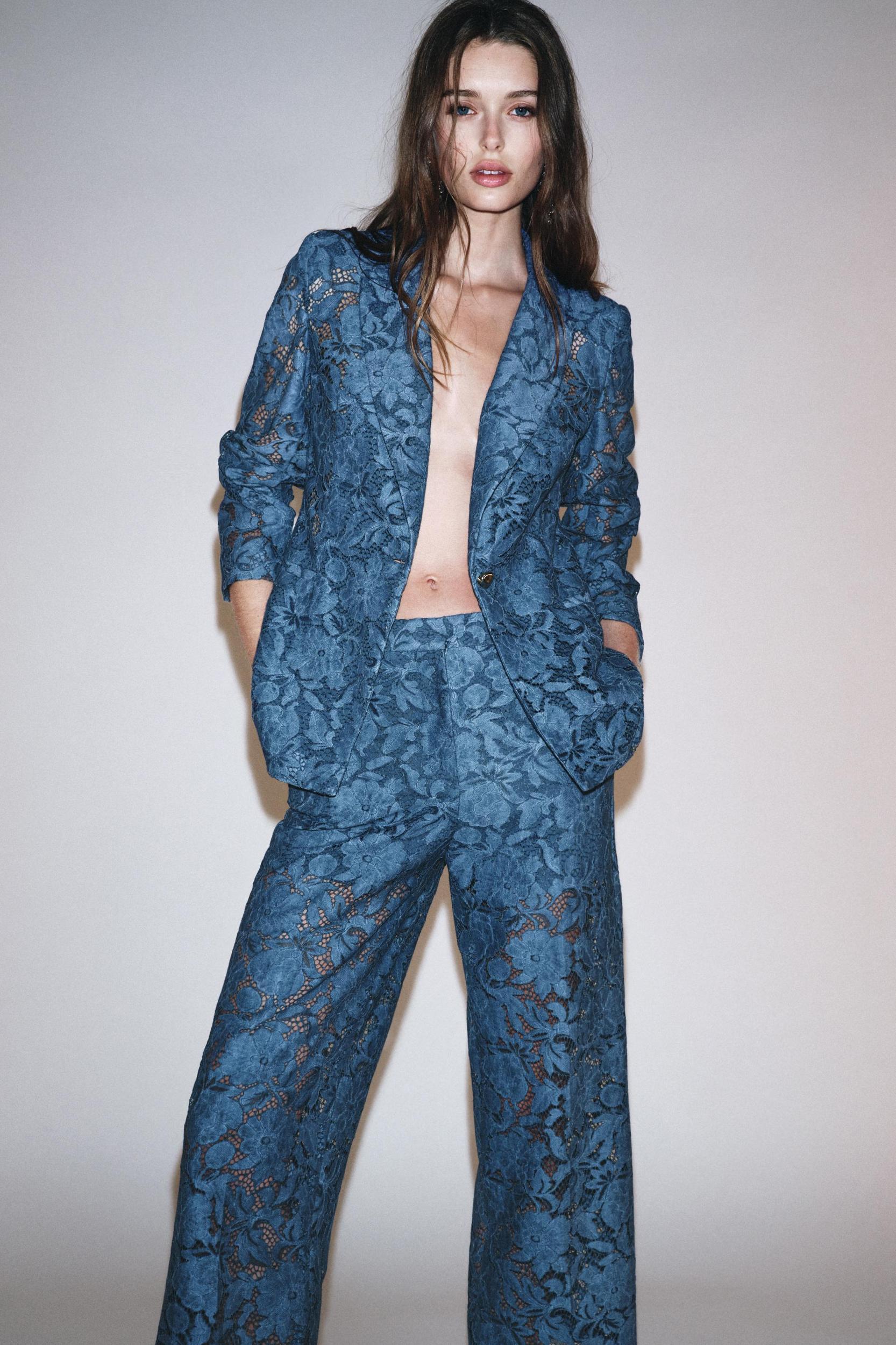 CROPPED LACE PANTS Product Image