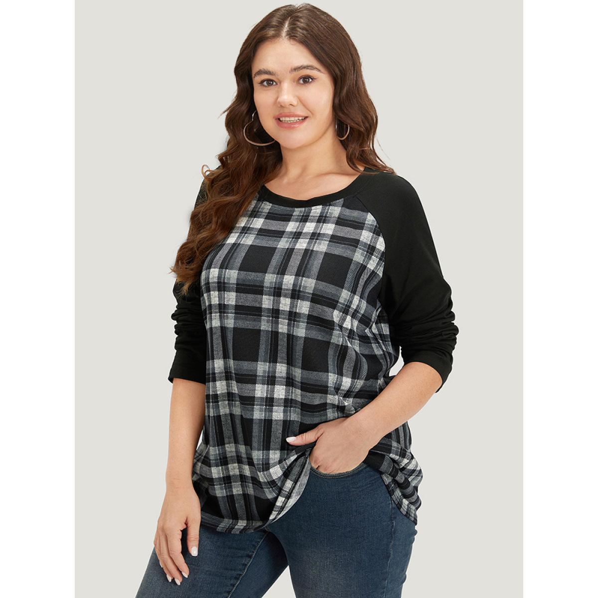 Plus Size Plaid Raglan Sleeve Crew Neck T-shirt Black Women Casual Patchwork Plaid Round Neck Dailywear T-shirts BloomChic 28/5X Product Image
