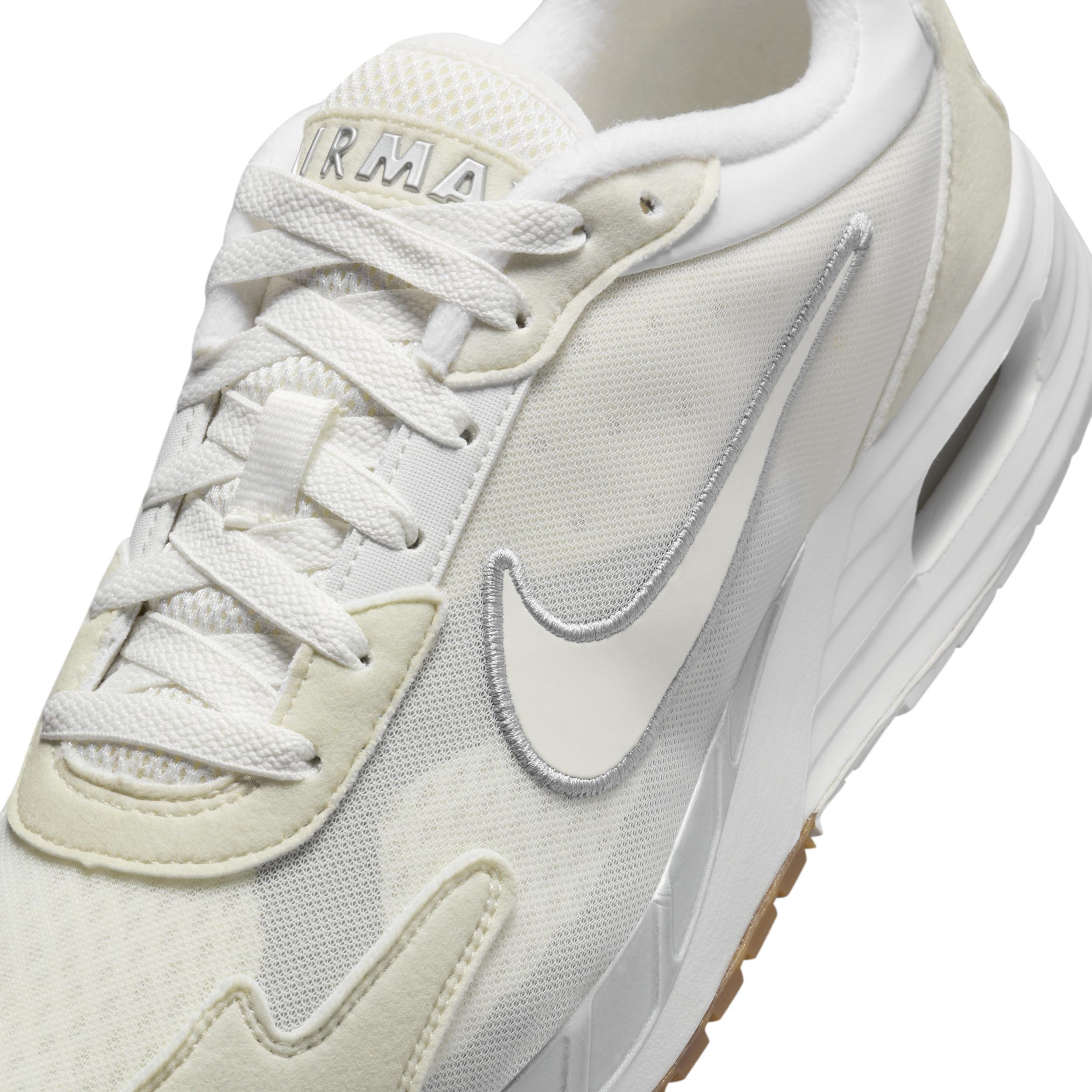 Nike Air Max Solo Women's Shoes Product Image