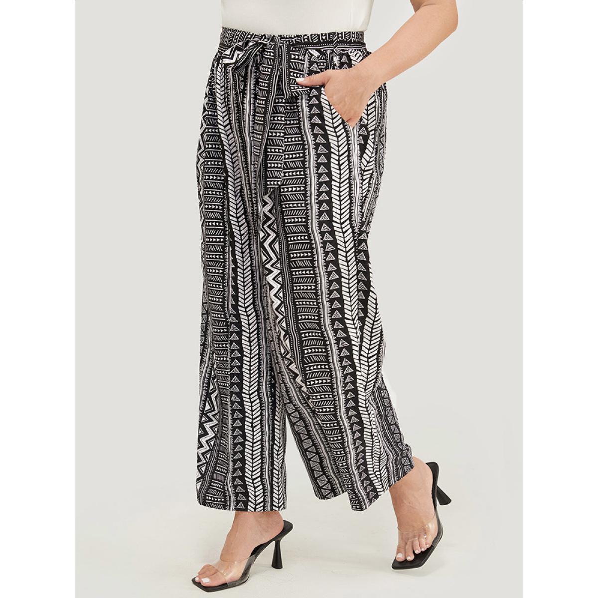 Plus Size Geometric & Striped Print Belt Pocket Pants Women Black Vacation Wide Leg High Rise Dailywear Pants BloomChic 30/6X Product Image