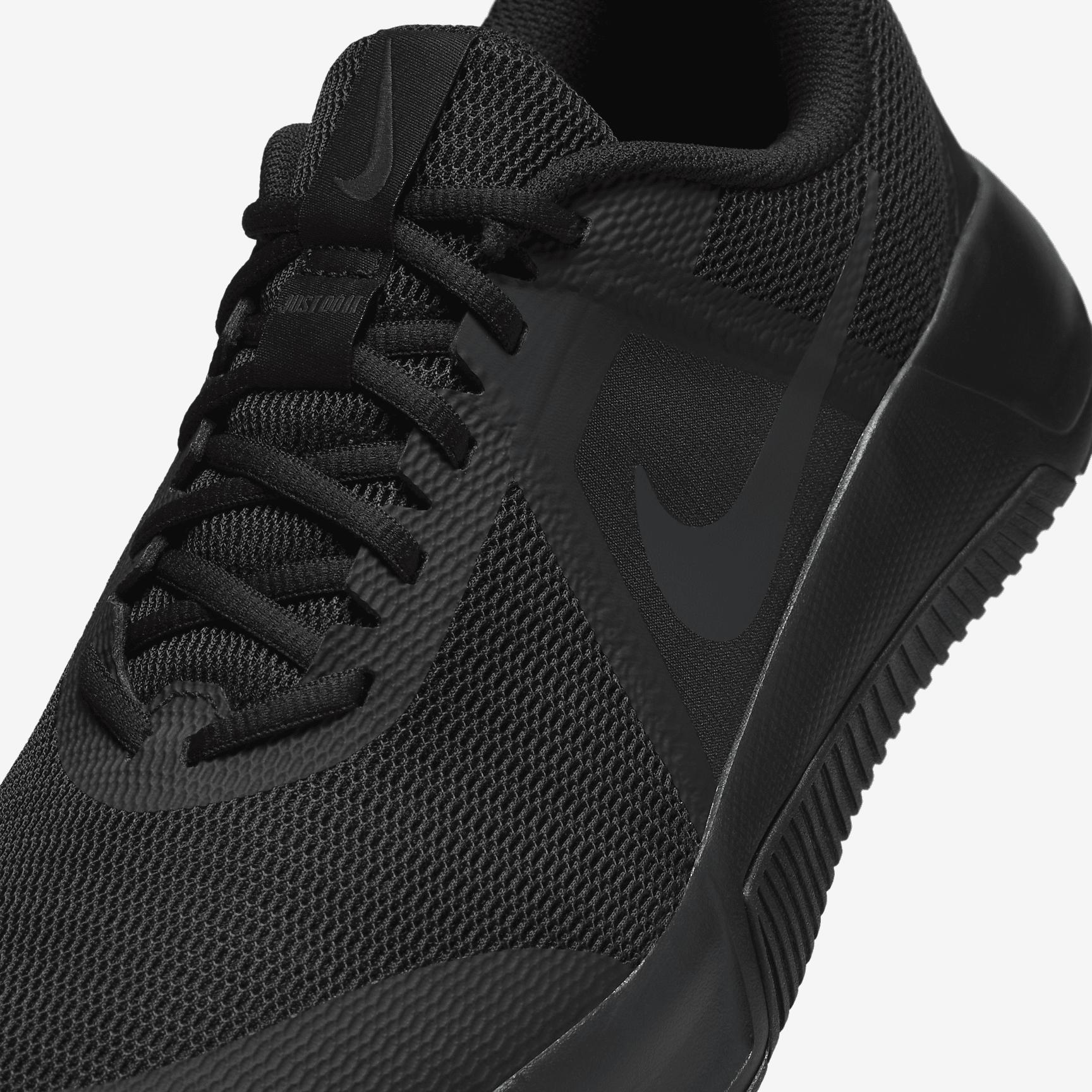 Nike MC Trainer 3 Men's Workout Shoes Product Image