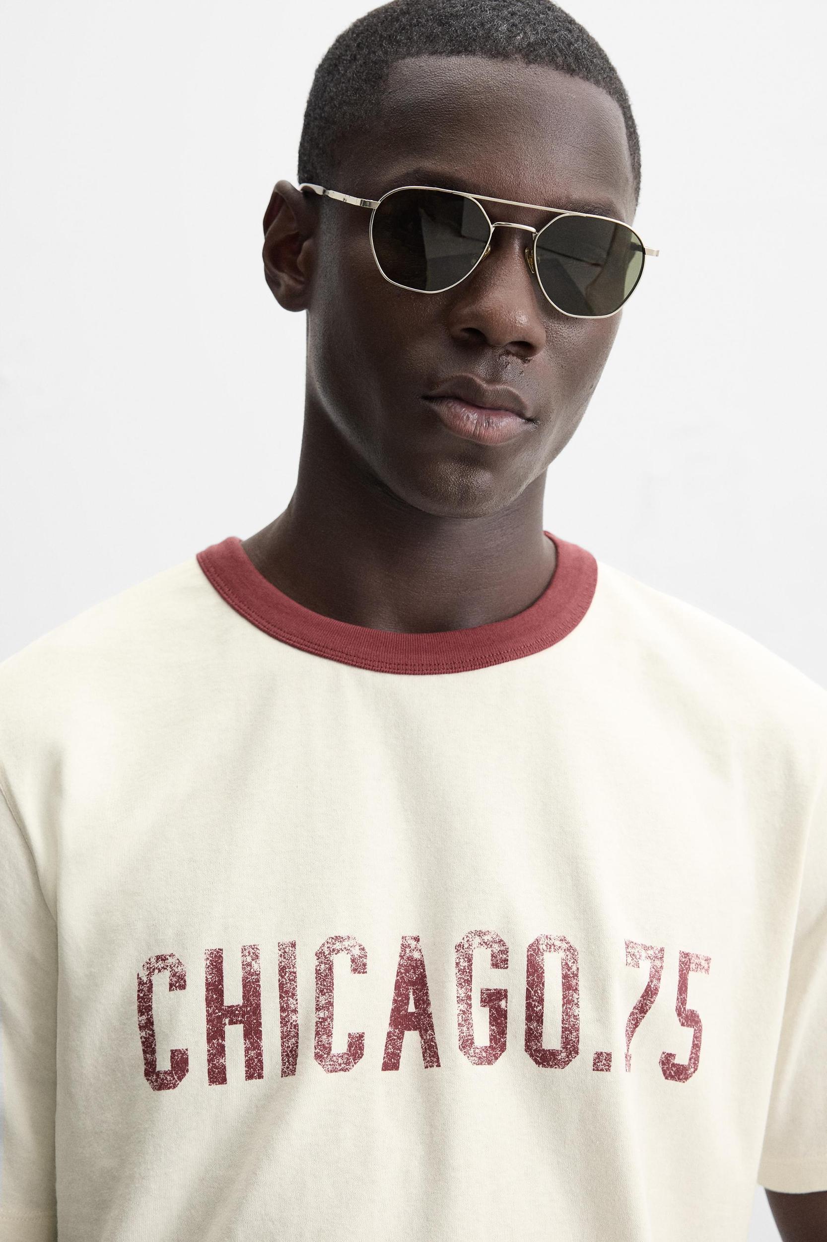 VINTAGE EFFECT PRINTED T-SHIRT Product Image