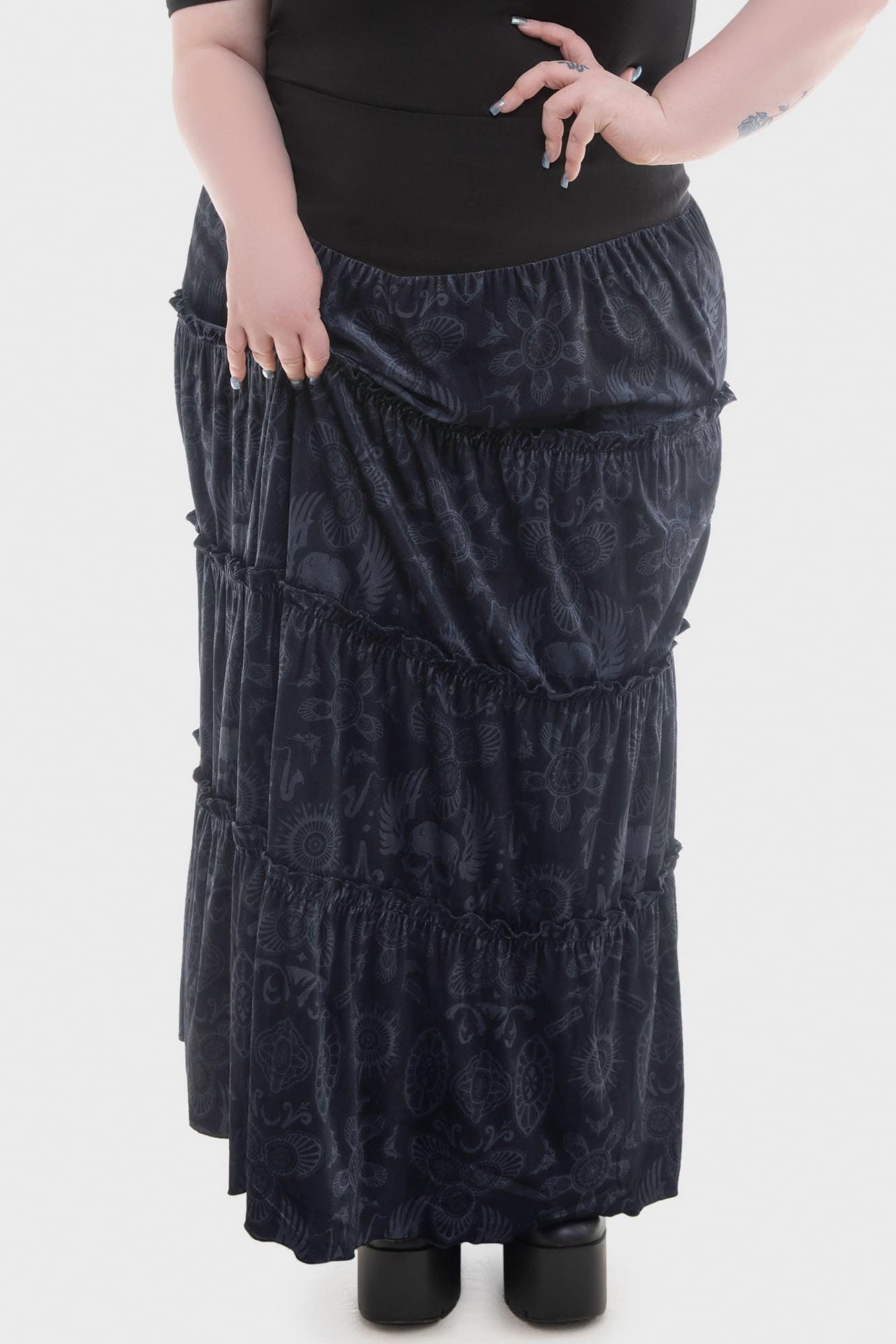Half Vamp Maxi Skirt Female Product Image