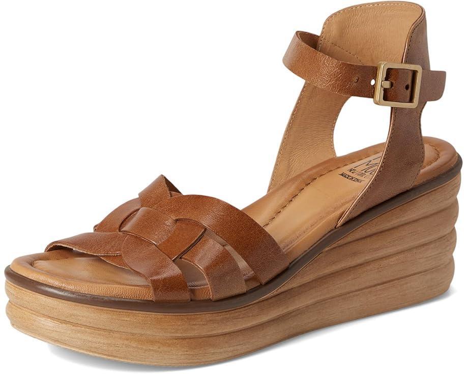 Women's Miz Mooz Ozzie Product Image