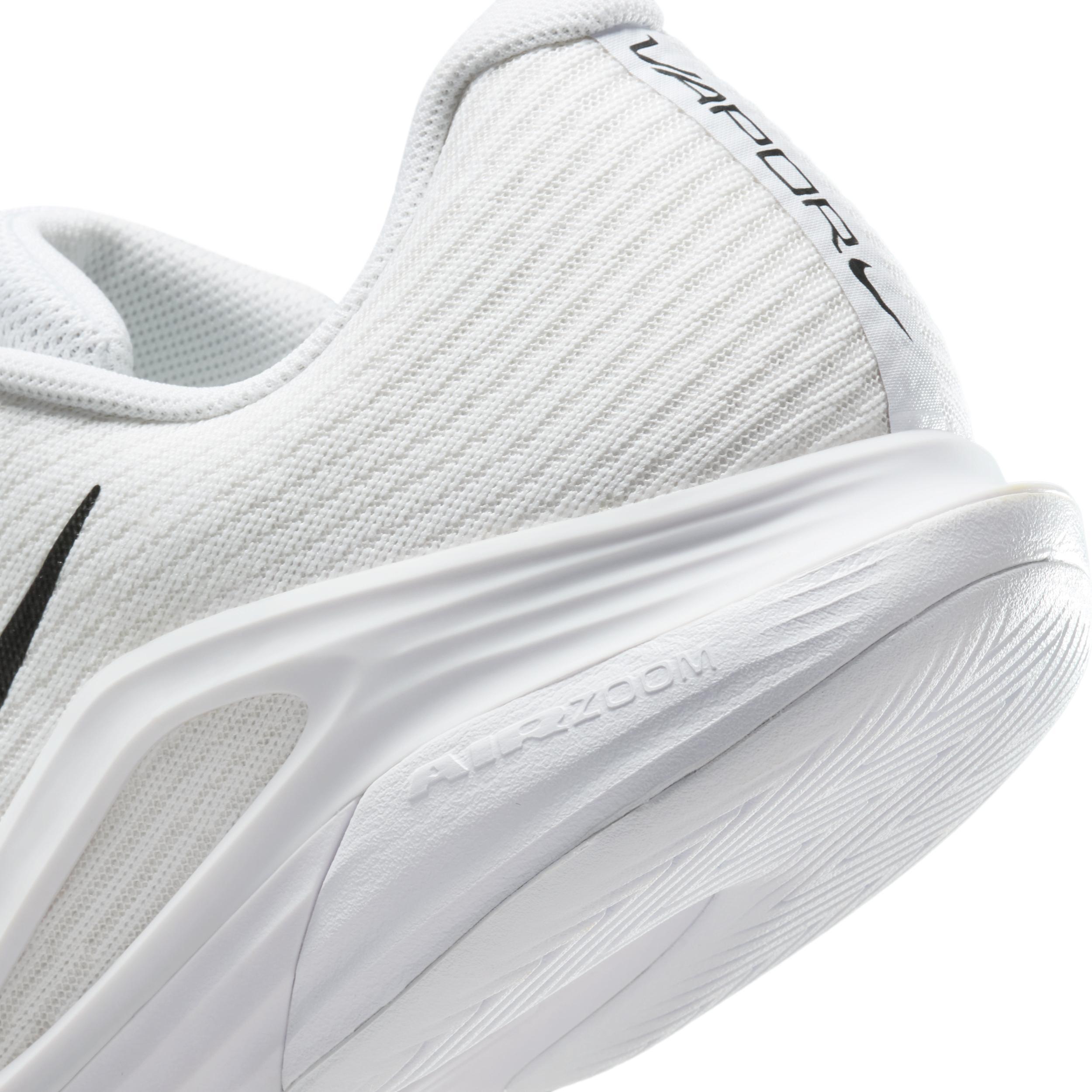Nike Men's Vapor 12 Hard Court Tennis Shoes Product Image