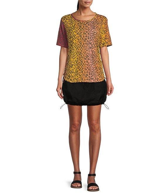 Westbound Short Sleeve Crew Neck Ruched Tee Product Image