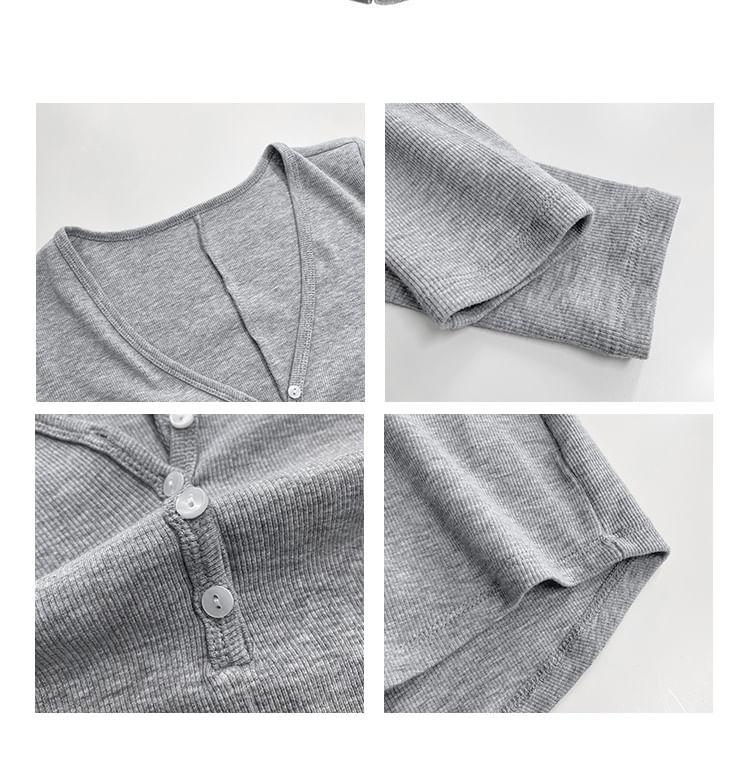 Long-Sleeve V-Neck Plain Romper  Product Image
