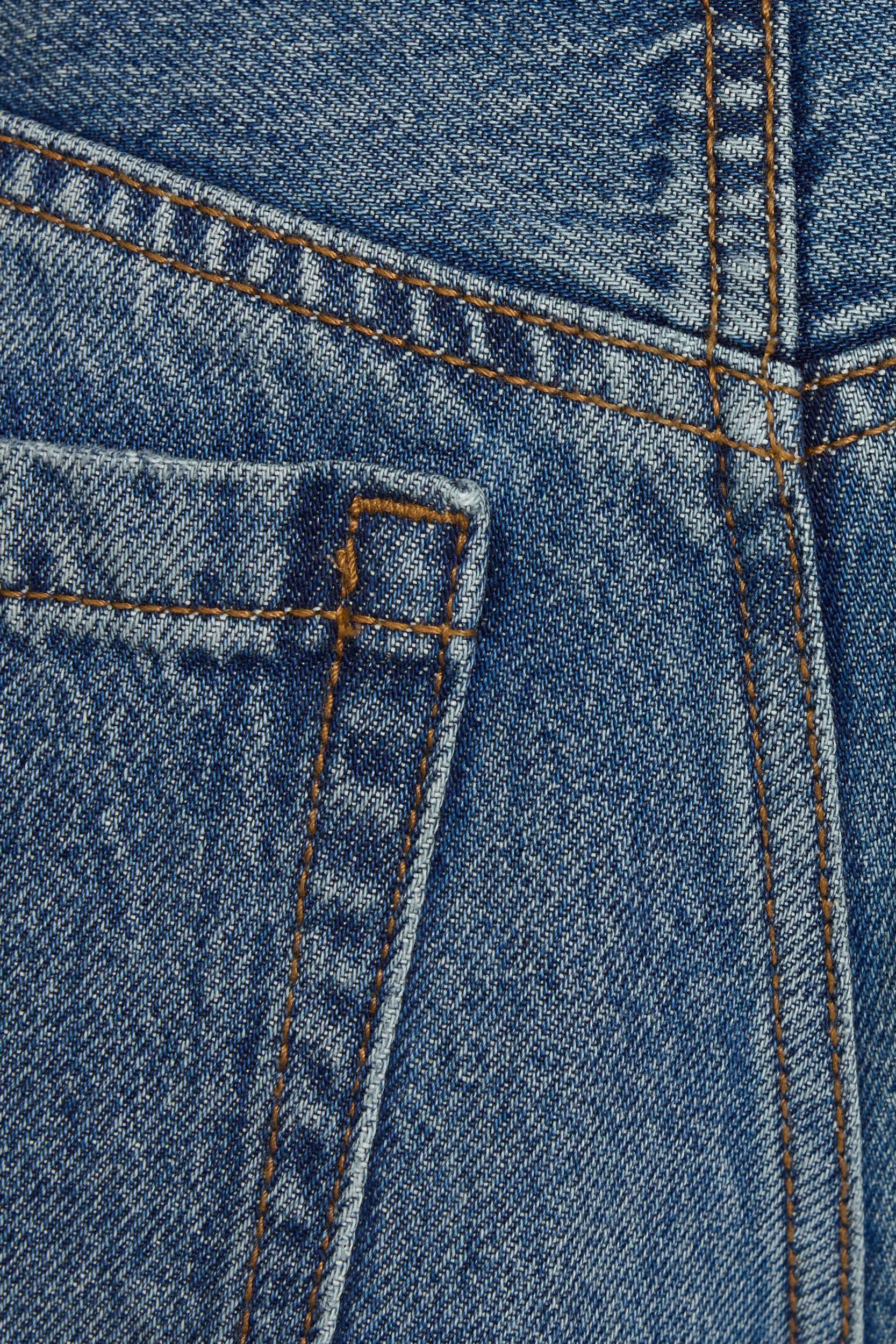 Low Rise Baggy Jeans Product Image