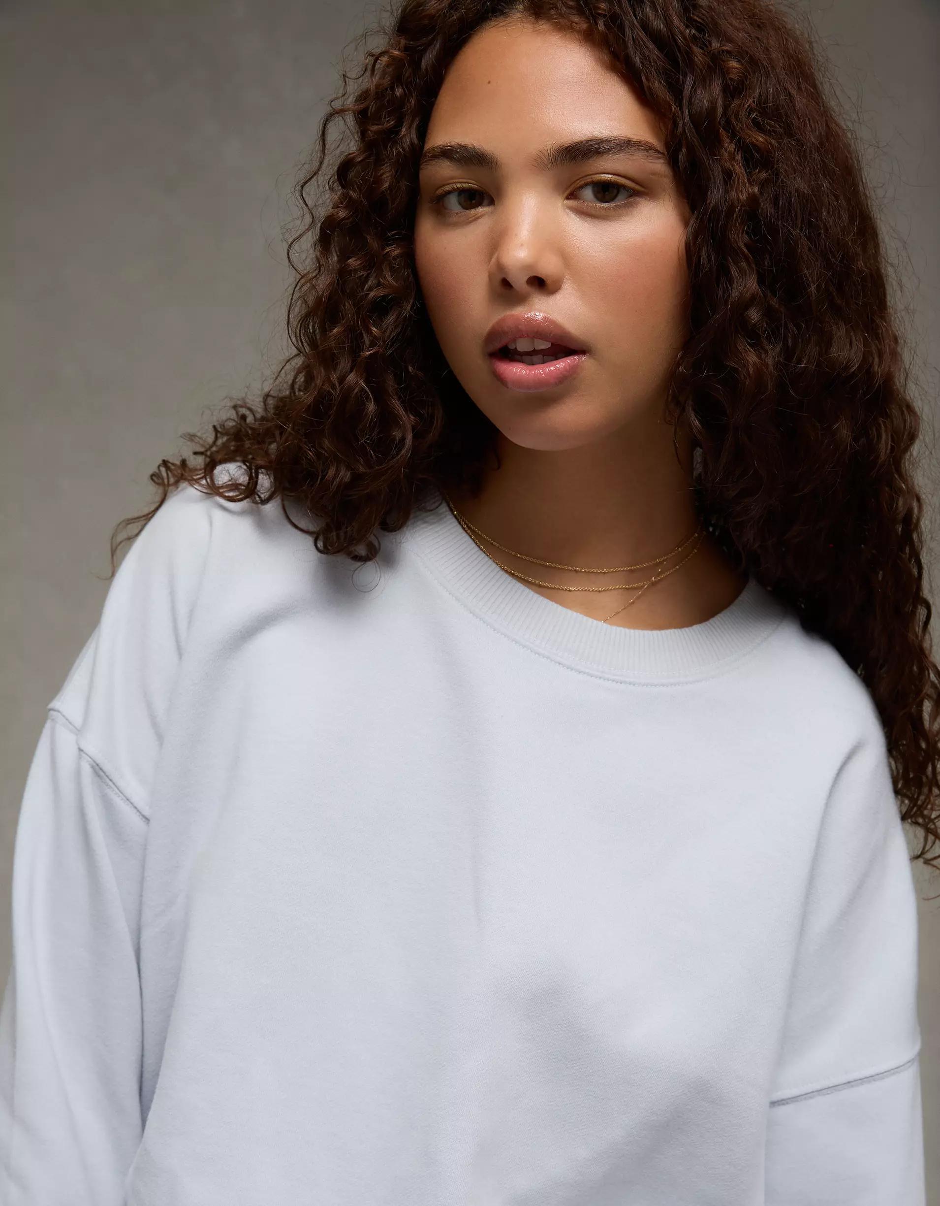 AE Everyday Luxe Cropped Cut-Off Sweatshirt Product Image