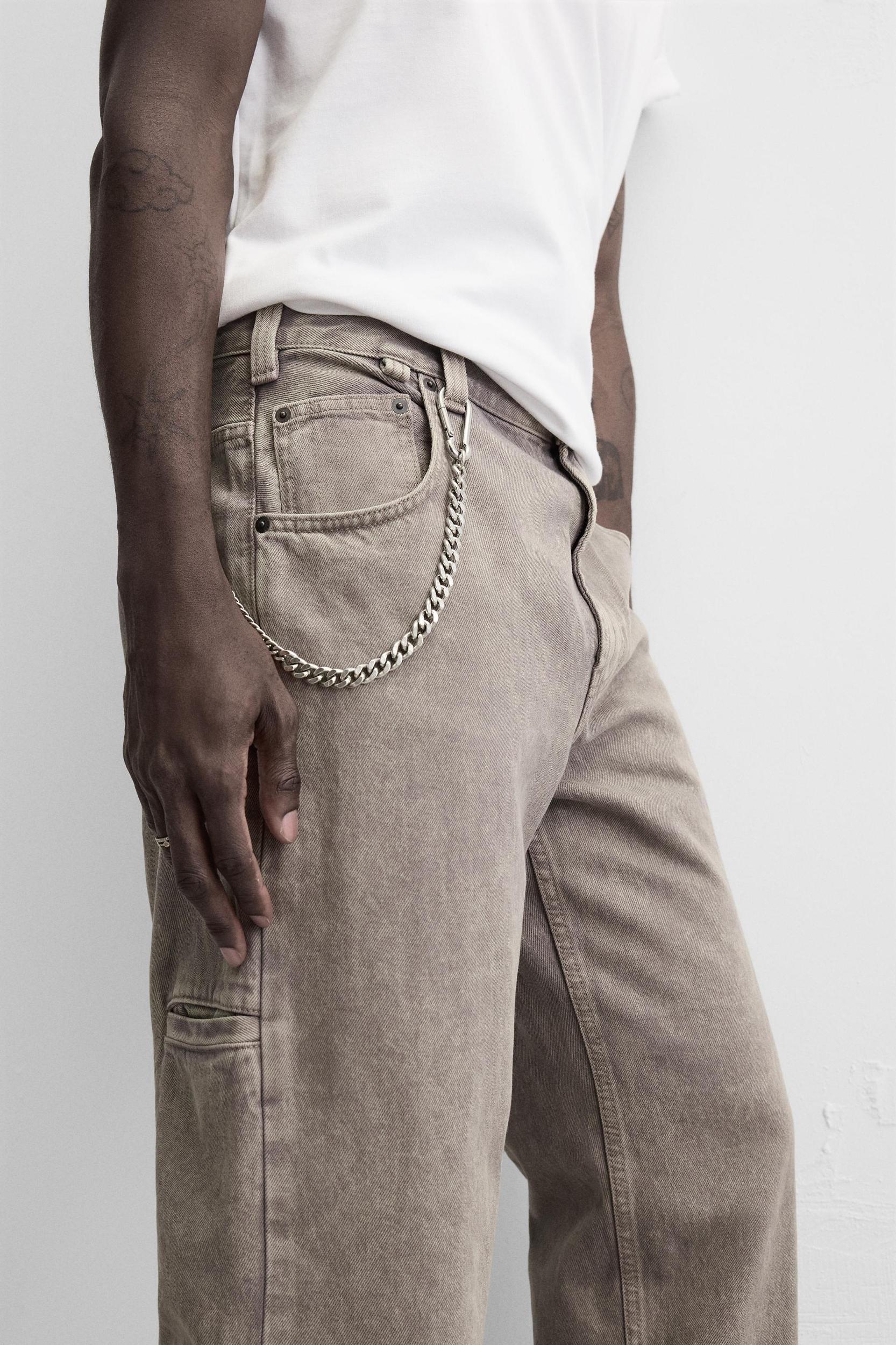 WASHED RELAXED FIT JEANS Product Image