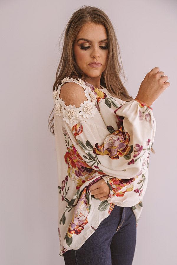 Floral Debut Shift Top In Cream Product Image