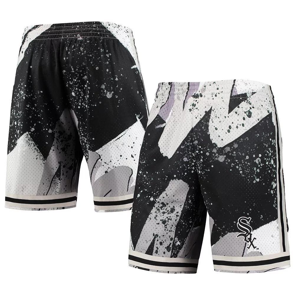 Men's Mitchell & Ness Black Chicago White Sox Hyper Hoops Shorts, Size: Large Product Image