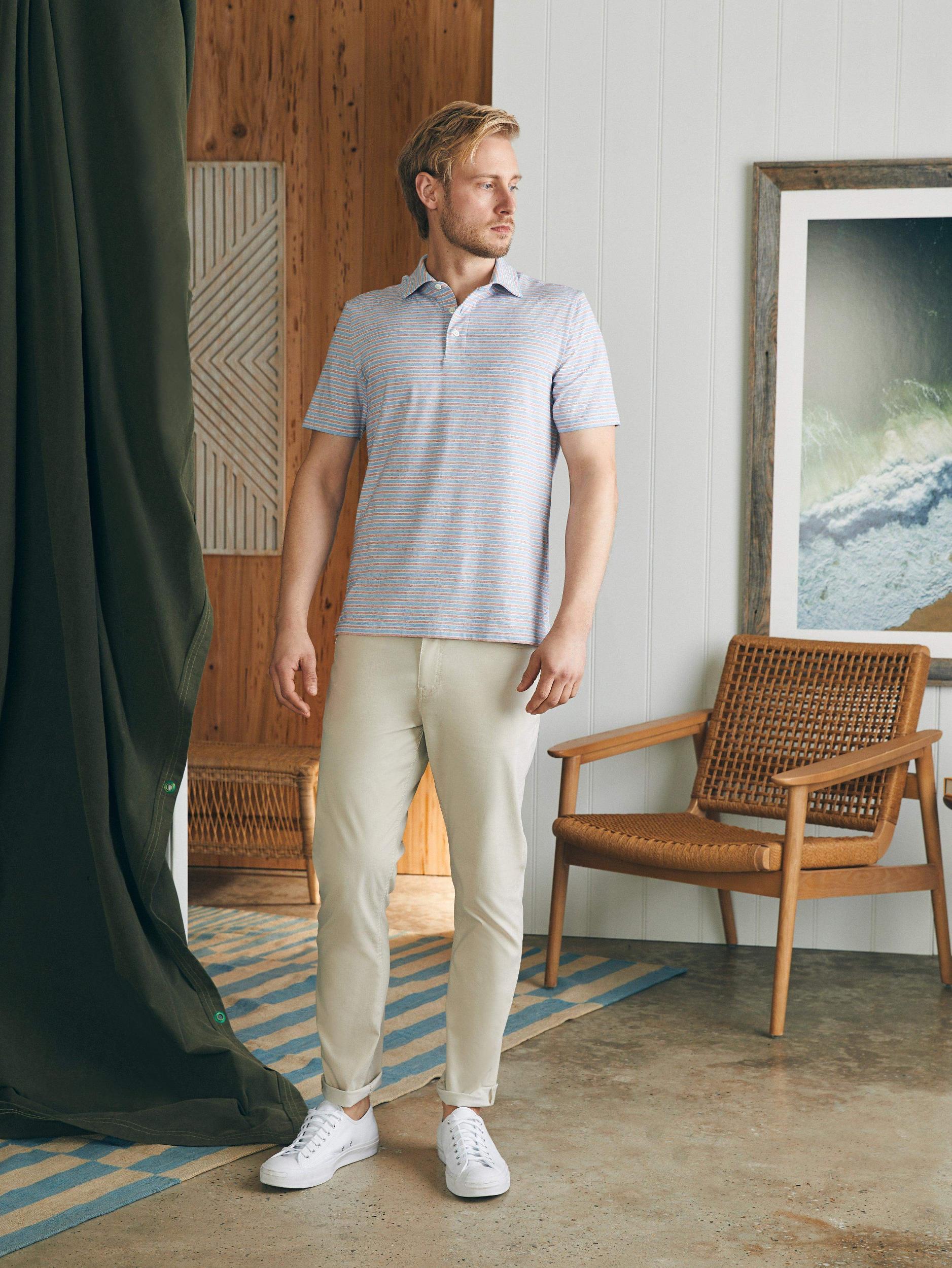 Short-Sleeve Movement™ Polo Shirt - Horizon Line Stripe Male Product Image