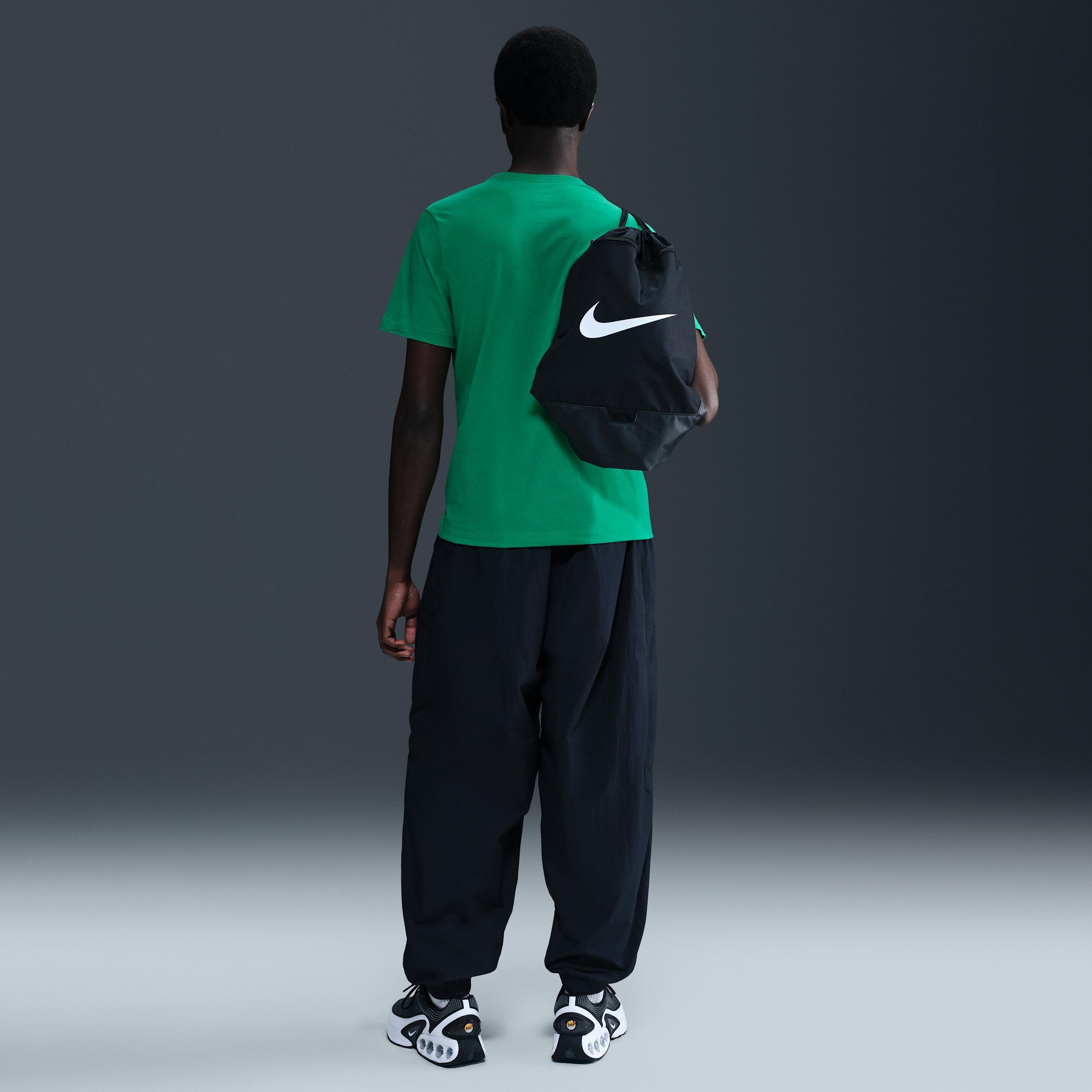 Nike Sportswear Club Men's T-Shirt Product Image