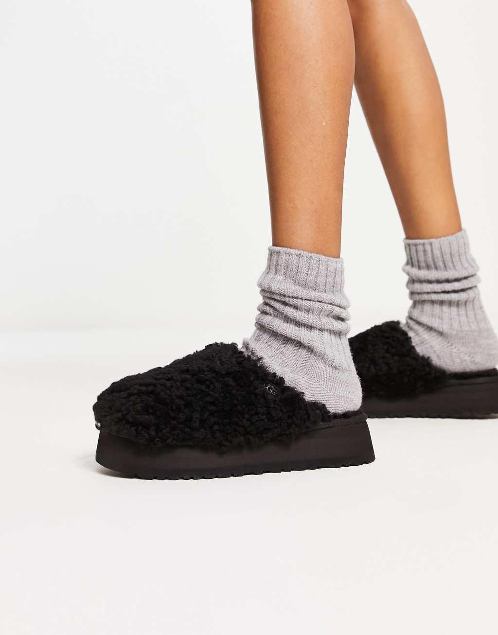 UGG Maxi Curly Platform slides Product Image
