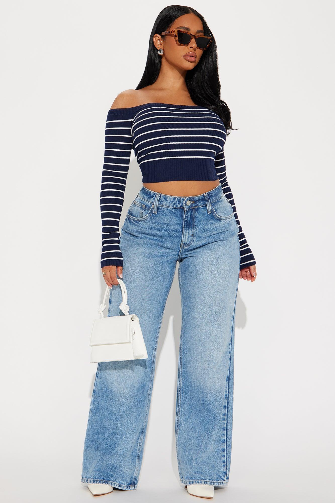 Hamptons Weekend Striped Sweater - Navy/combo Product Image