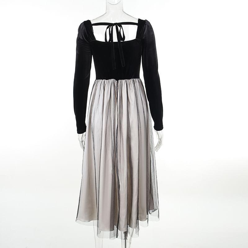 Long Sleeve Sweetheart Neck Mesh Panel Velvet Midi A-Line Dress Product Image