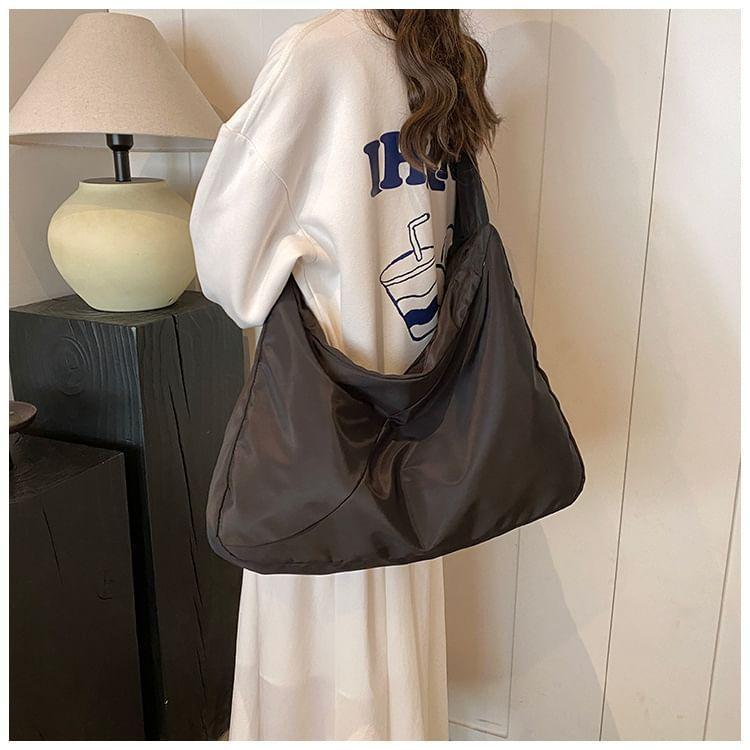 Plain Crossbody Bag Product Image