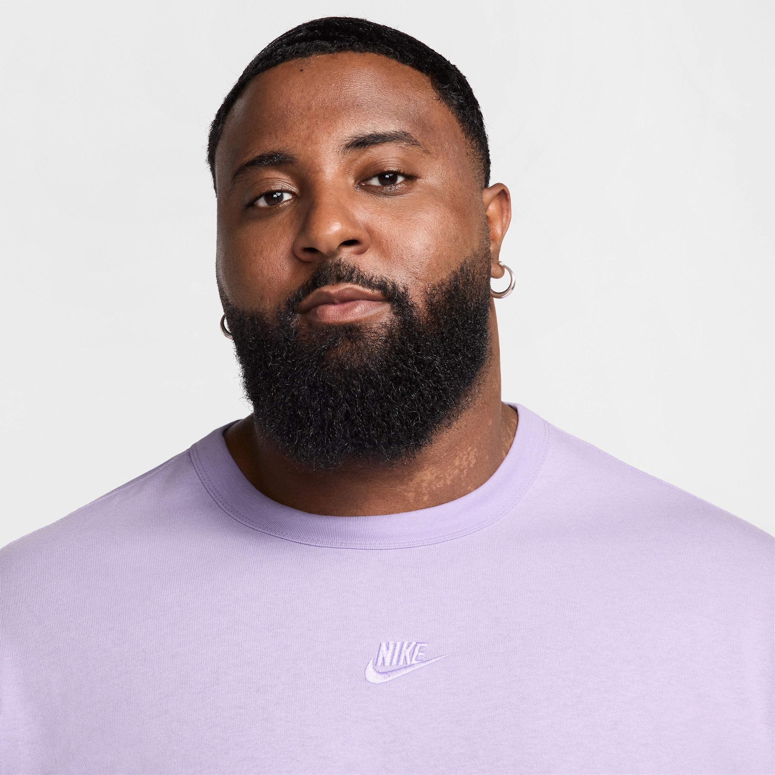 Men's Nike Sportswear Premium Essentials T-Shirt Product Image
