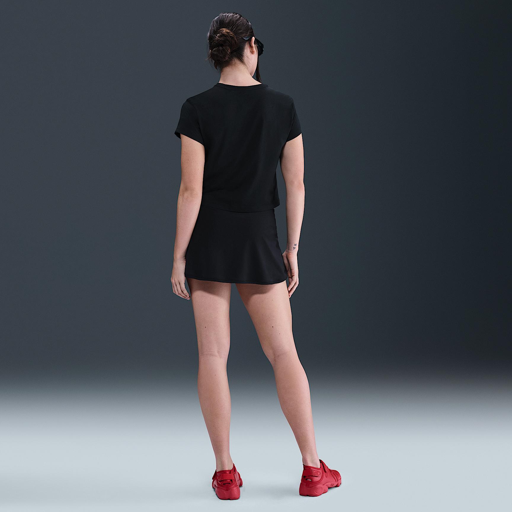 Women's Nike Sportswear Short-Sleeve Graphic T-Shirt Product Image