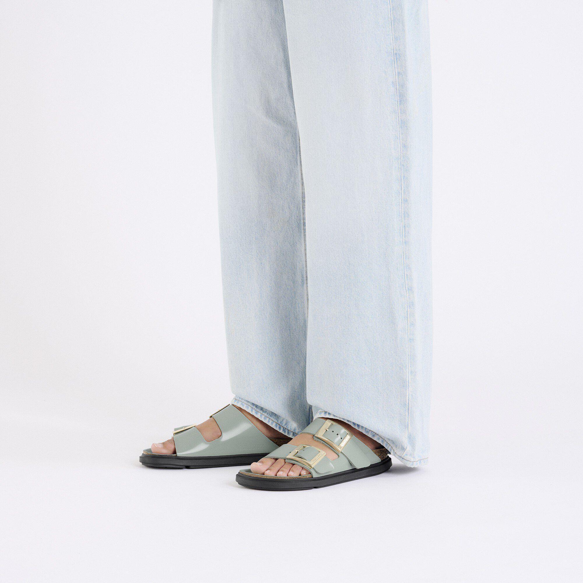Arizona Droplet Buckle Natural Leather Patent Product Image