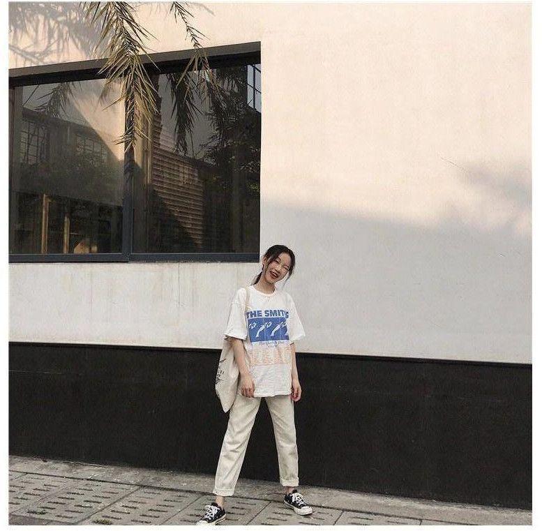 High-Waist Cropped Straight Leg Jeans Product Image