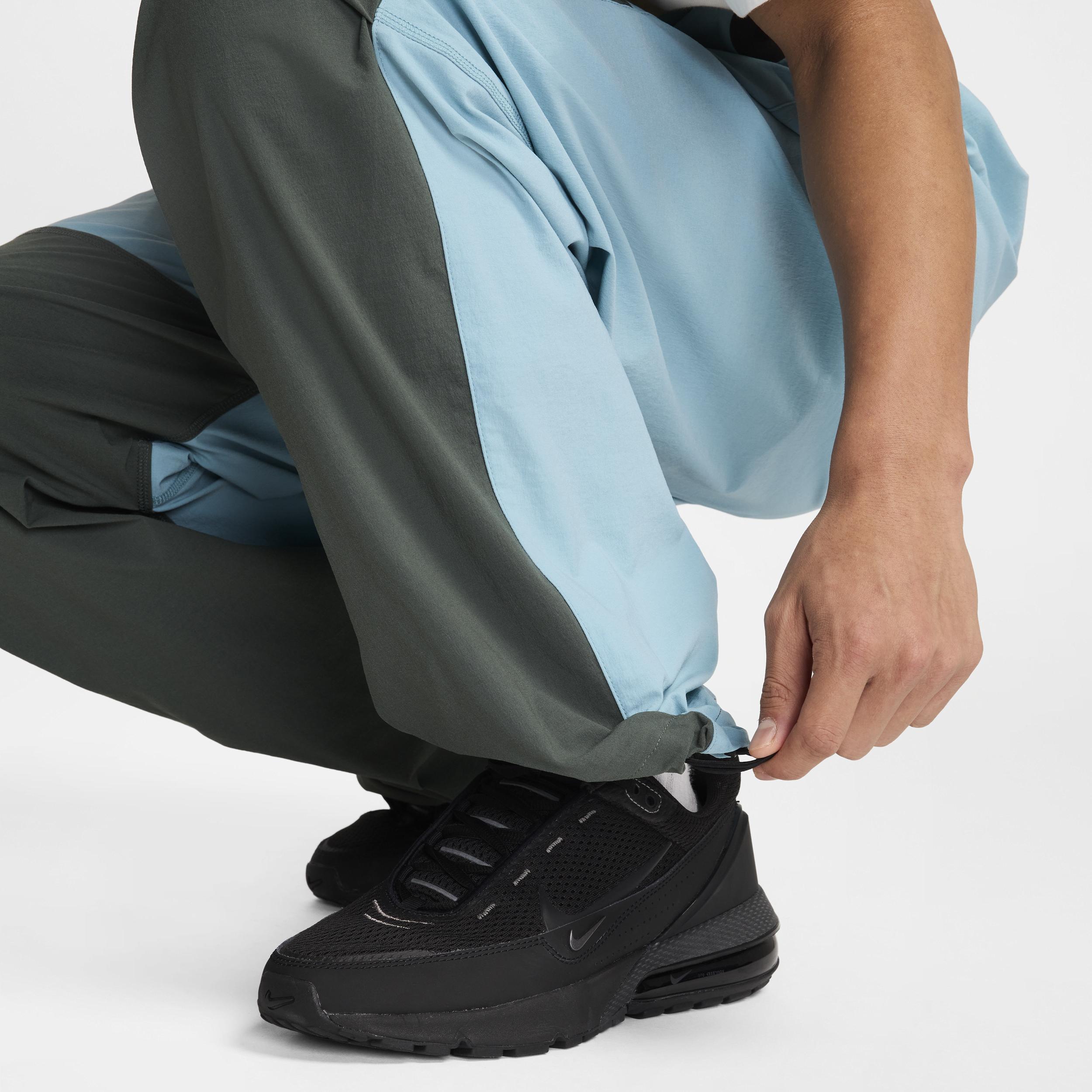 Nike Men's Tech Woven Oversized Pants Product Image