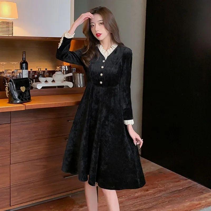 Long-Sleeve V-Neck Plain Lace Trim A-Line Dress Product Image