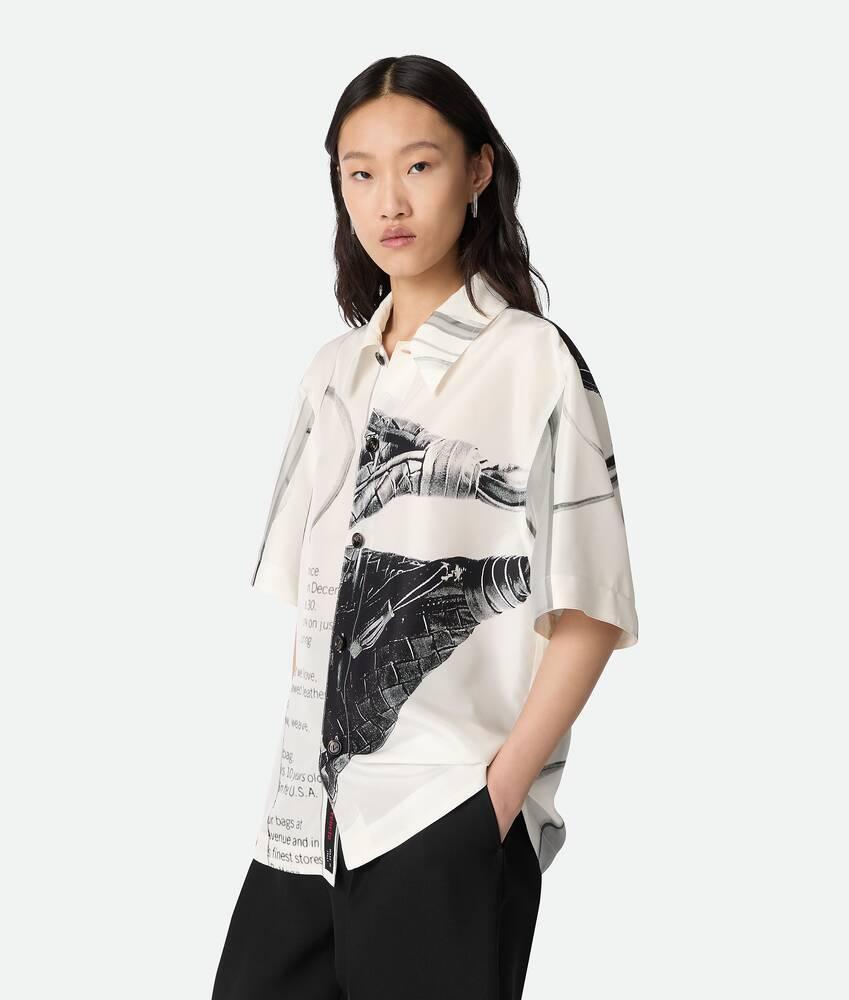 Women's Silk Printed Shirt in Chalk/black Product Image