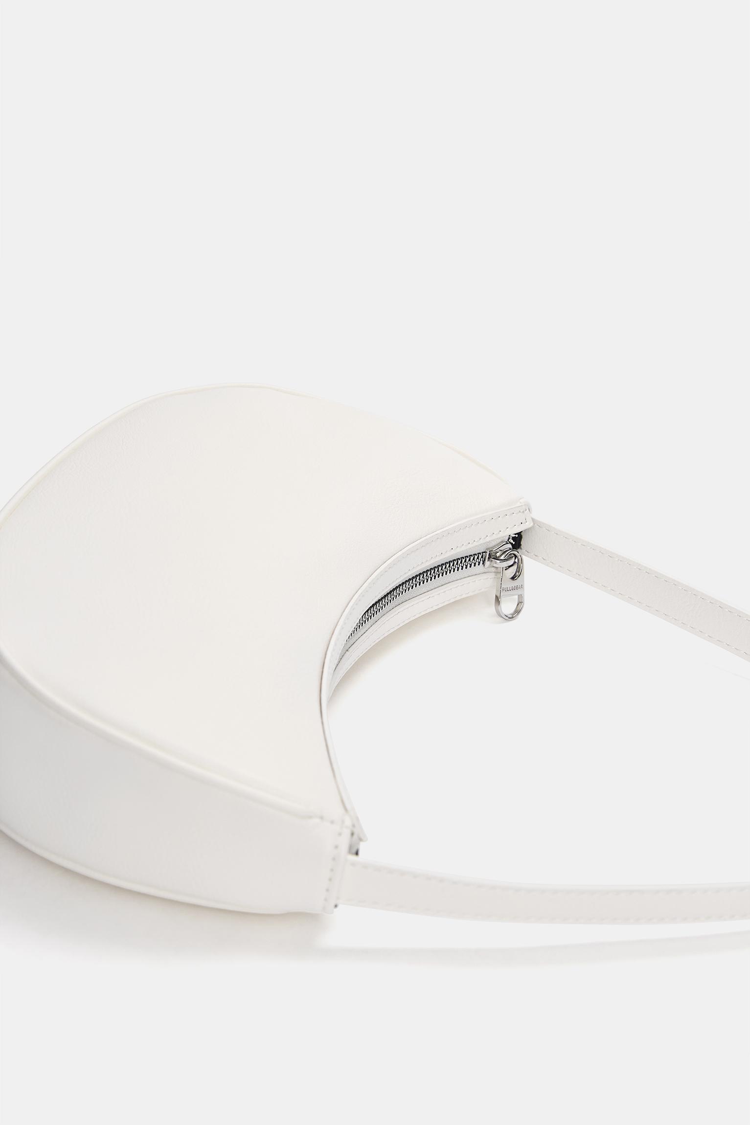 Half moon shoulder bag Product Image