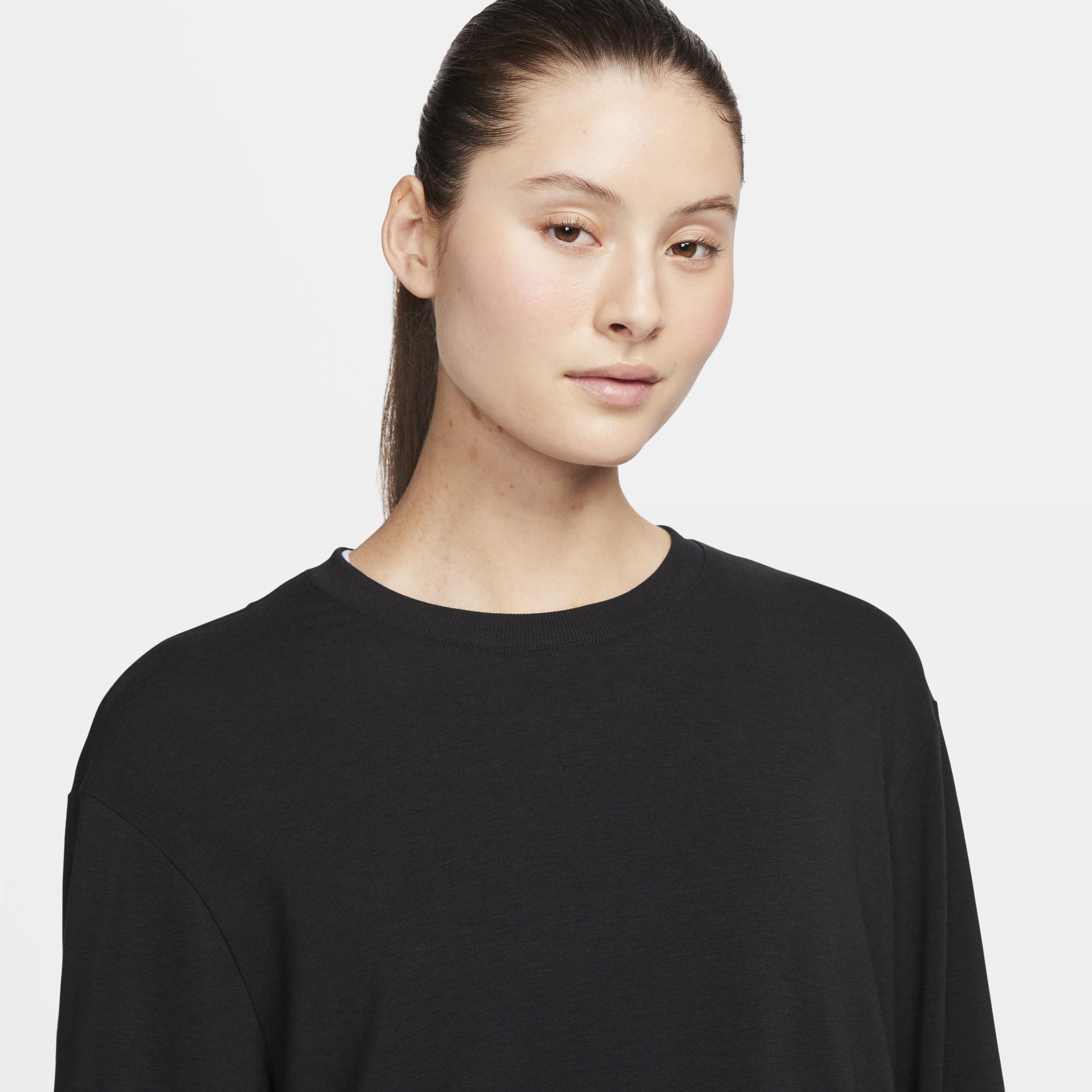 Nike Women's One Relaxed Dri-FIT Long-Sleeve Top Product Image