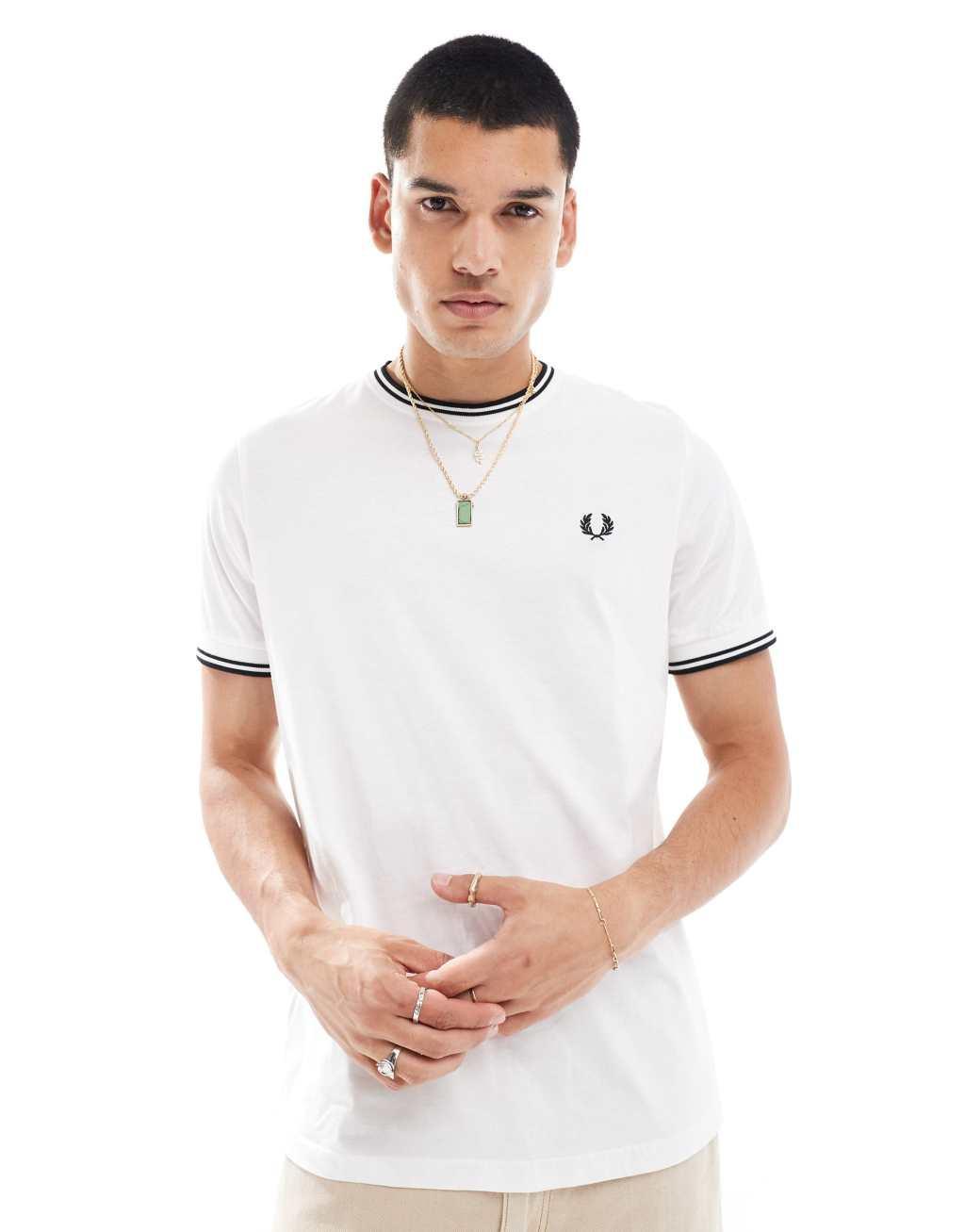Fred Perry twin tipped t-shirt Product Image