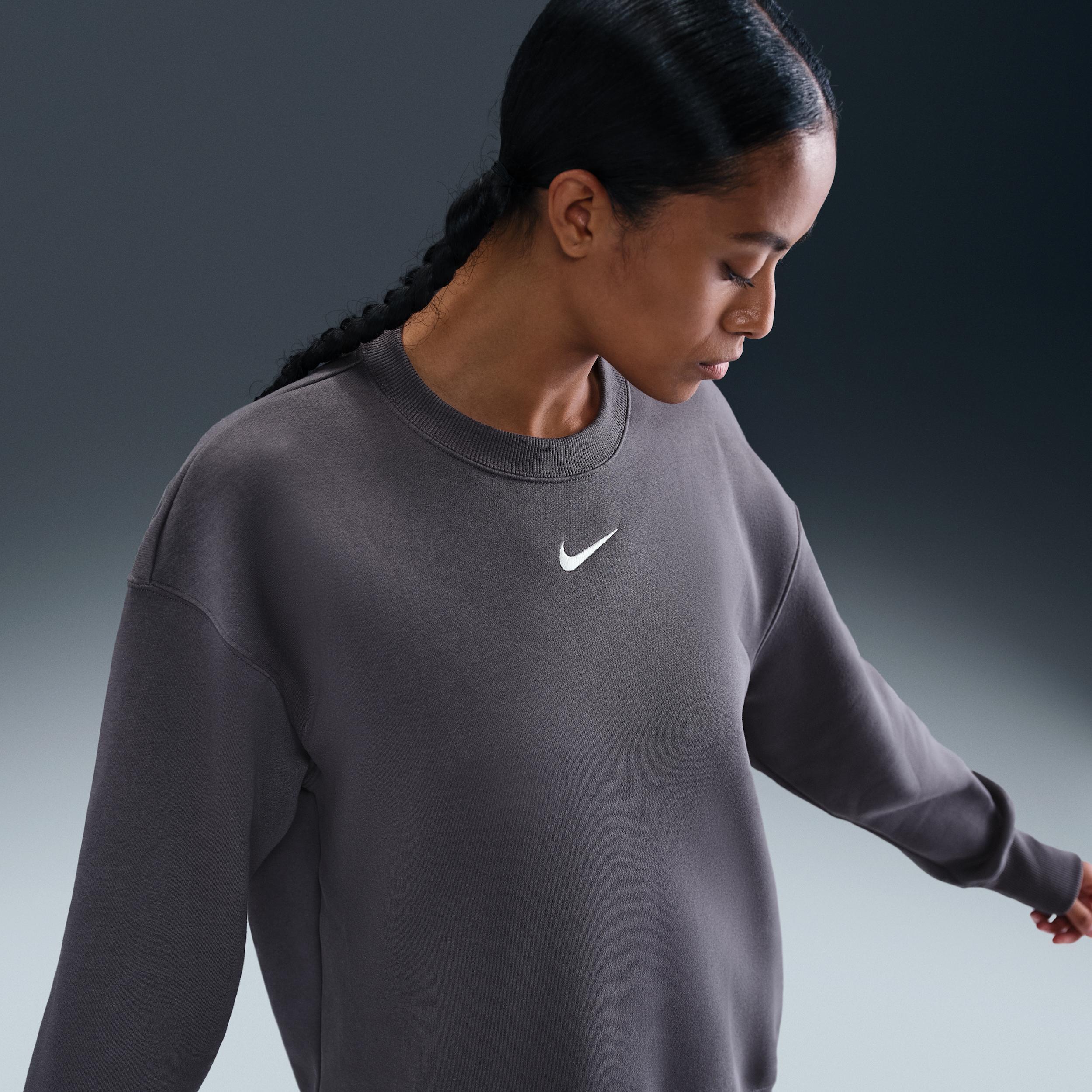 Women's Nike Sportswear Phoenix Fleece Oversized Crew-Neck Sweatshirt Product Image