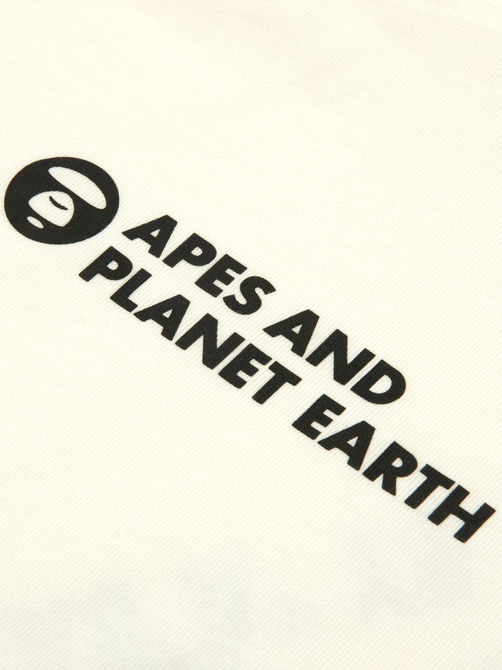 graphic-print T-shirt Product Image