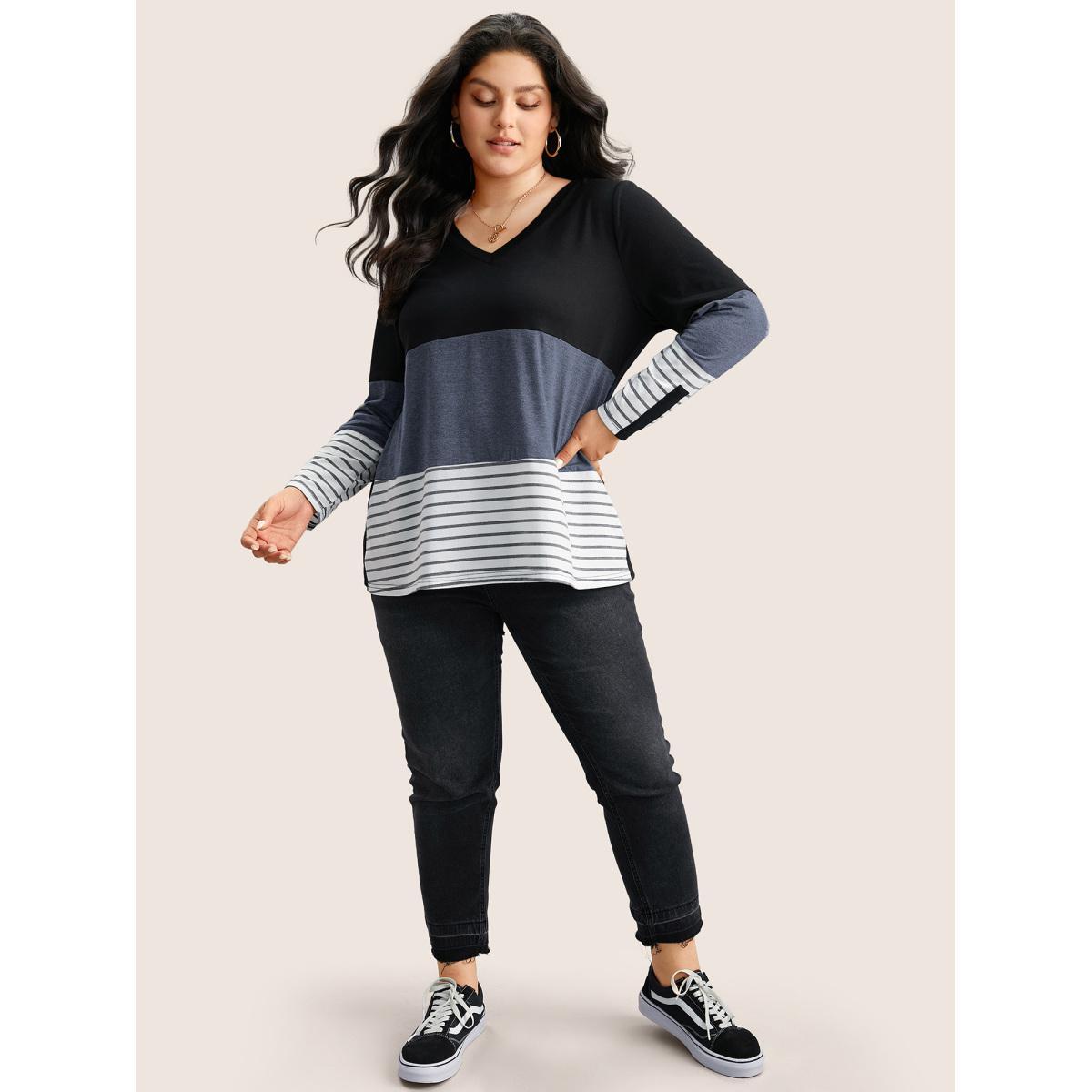 Plus Size Colorblock Contrast Striped V Neck T-shirt Indigo Women Casual Contrast Striped V-neck Everyday T-shirts BloomChic 28/5X Product Image