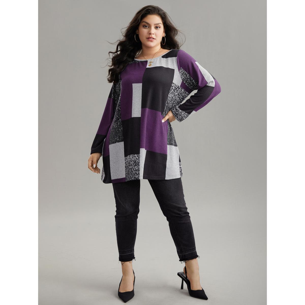 Plus Size Colorblock Contrast Round Neck T-shirt Eggplant Women Elegant Contrast Colorblock Boat Neck Dailywear T-shirts BloomChic 28/5X Product Image