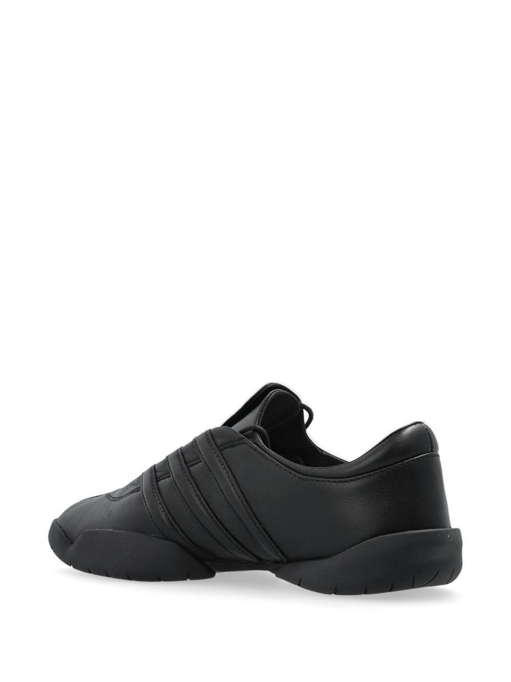 Regu sneakers  Product Image