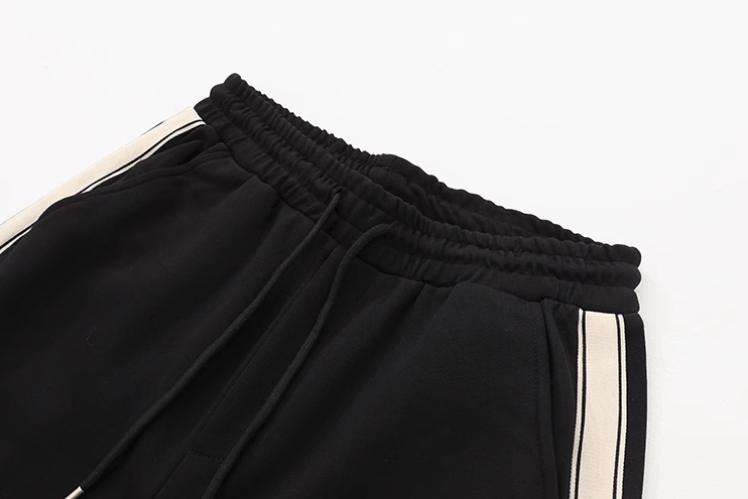 RT No. 11424 BLACK SIDE STRIPED STRAIGHT PANTS Product Image